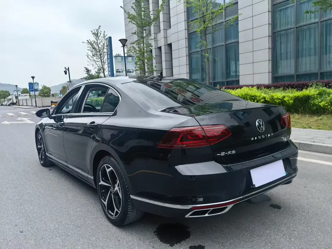 Volkswagen Magotan