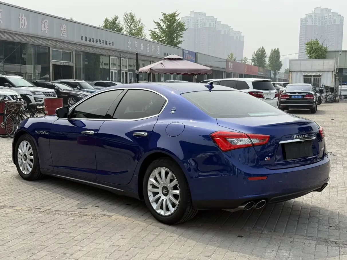 Maserati Ghibli