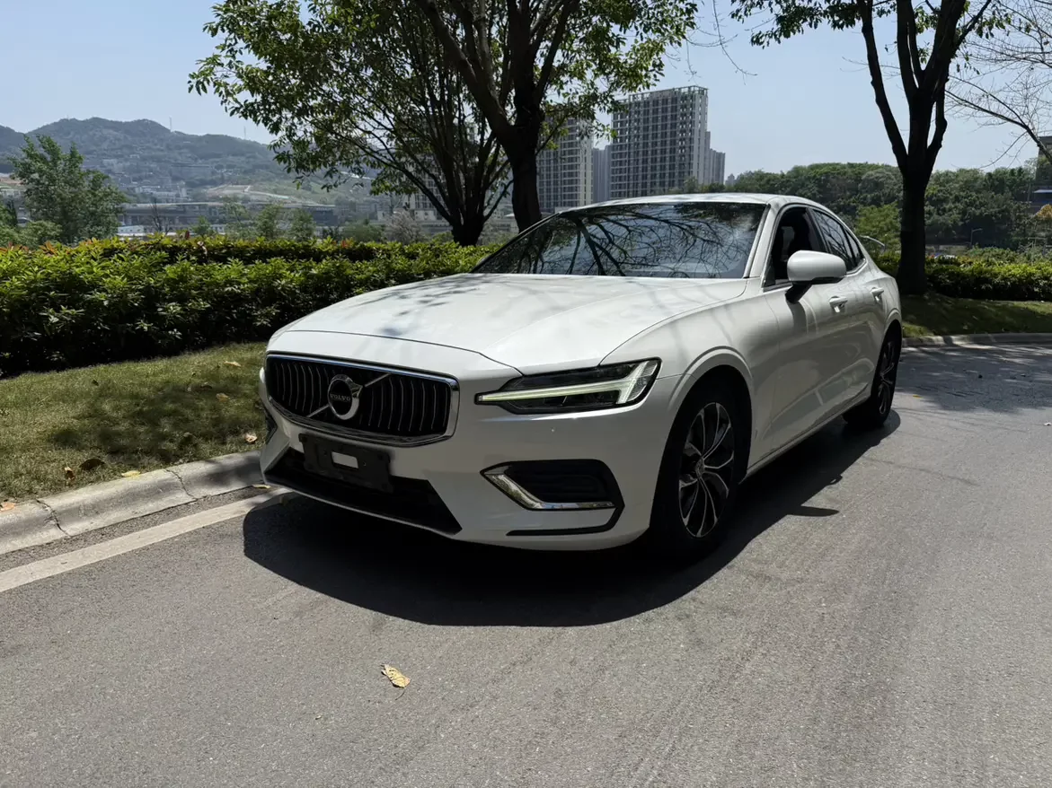 Volvo S60