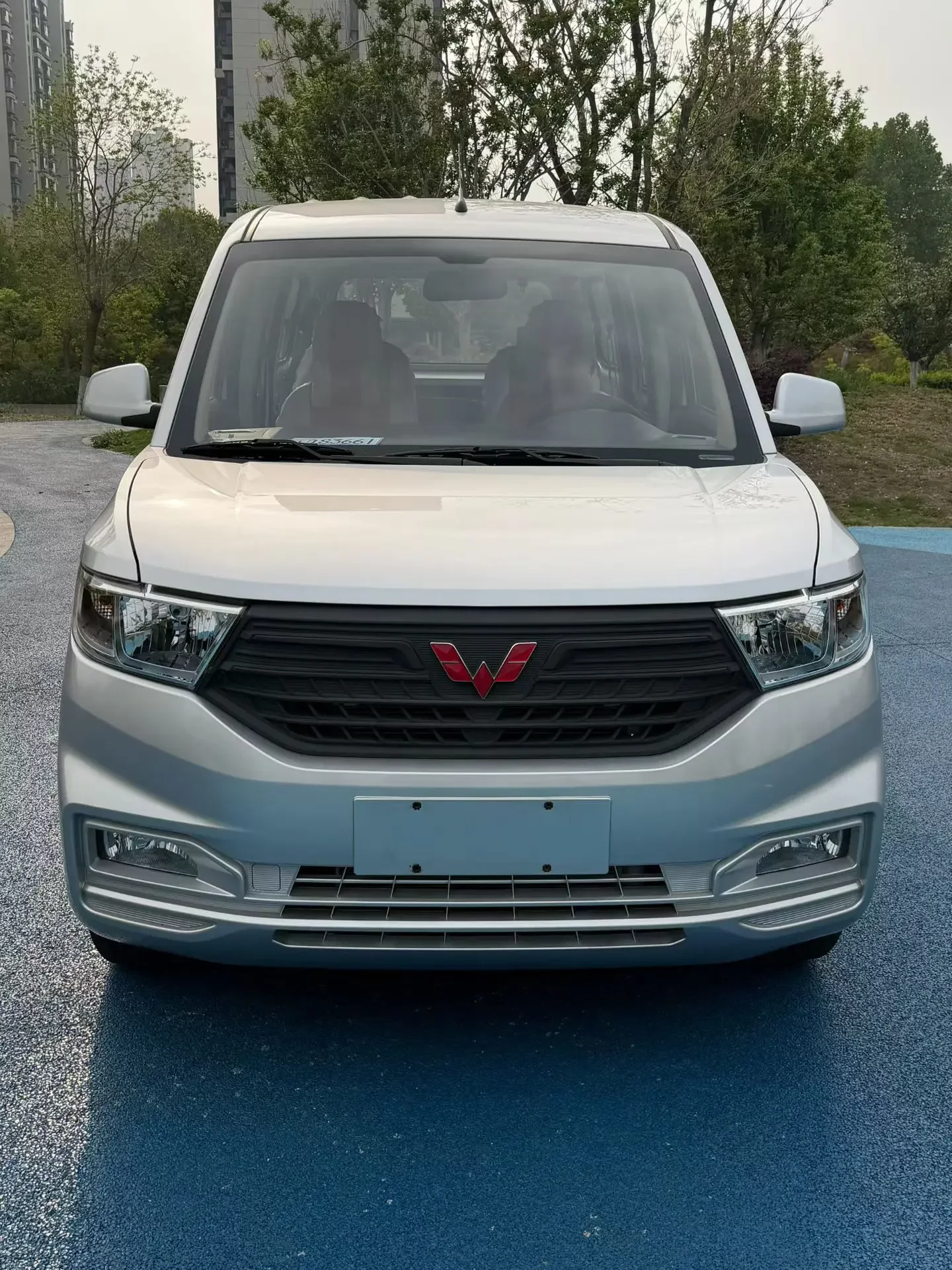 Wuling Hongguang V