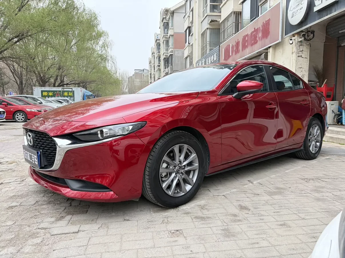 Mazda Axela