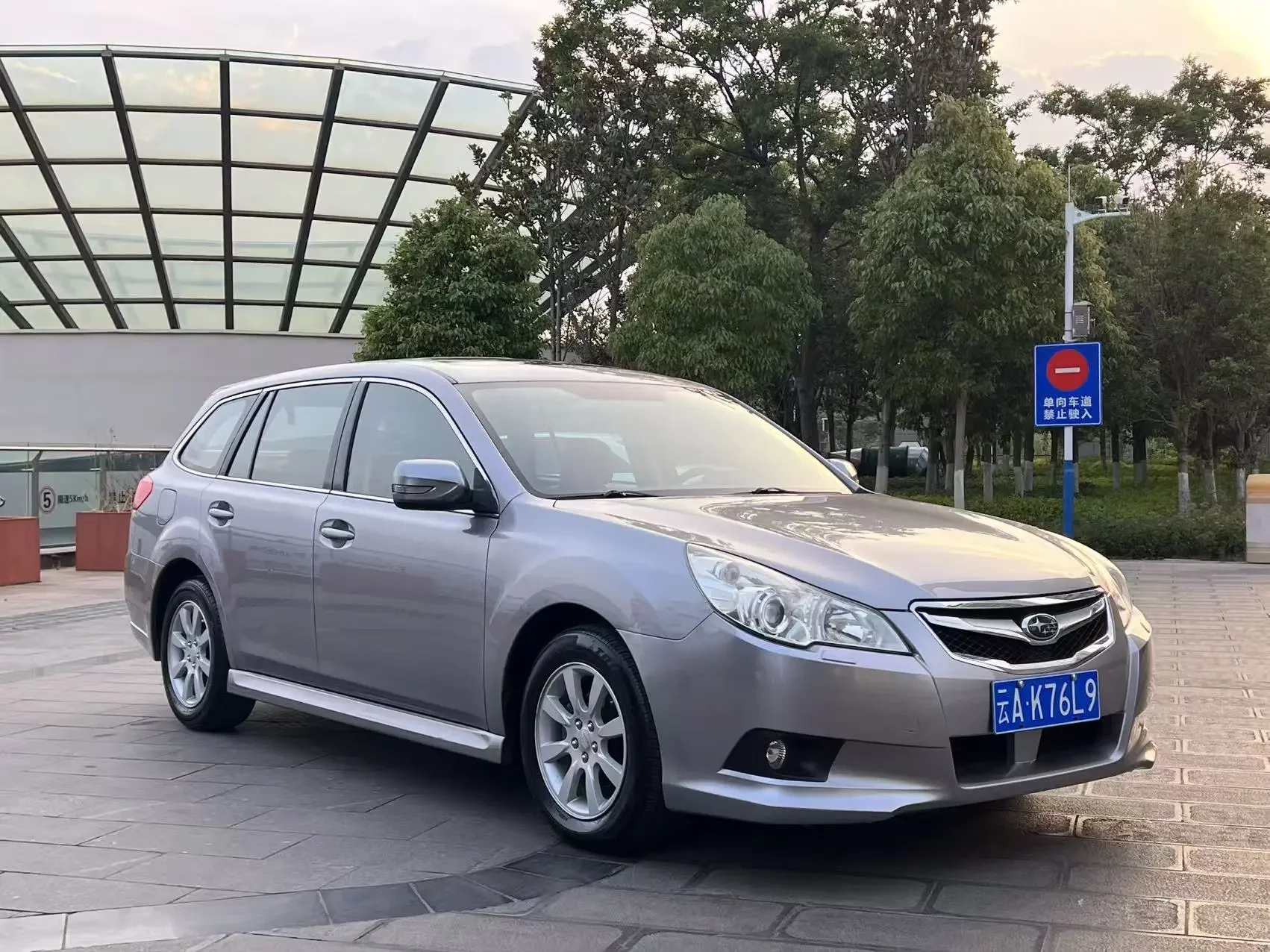 Subaru LEGACY
