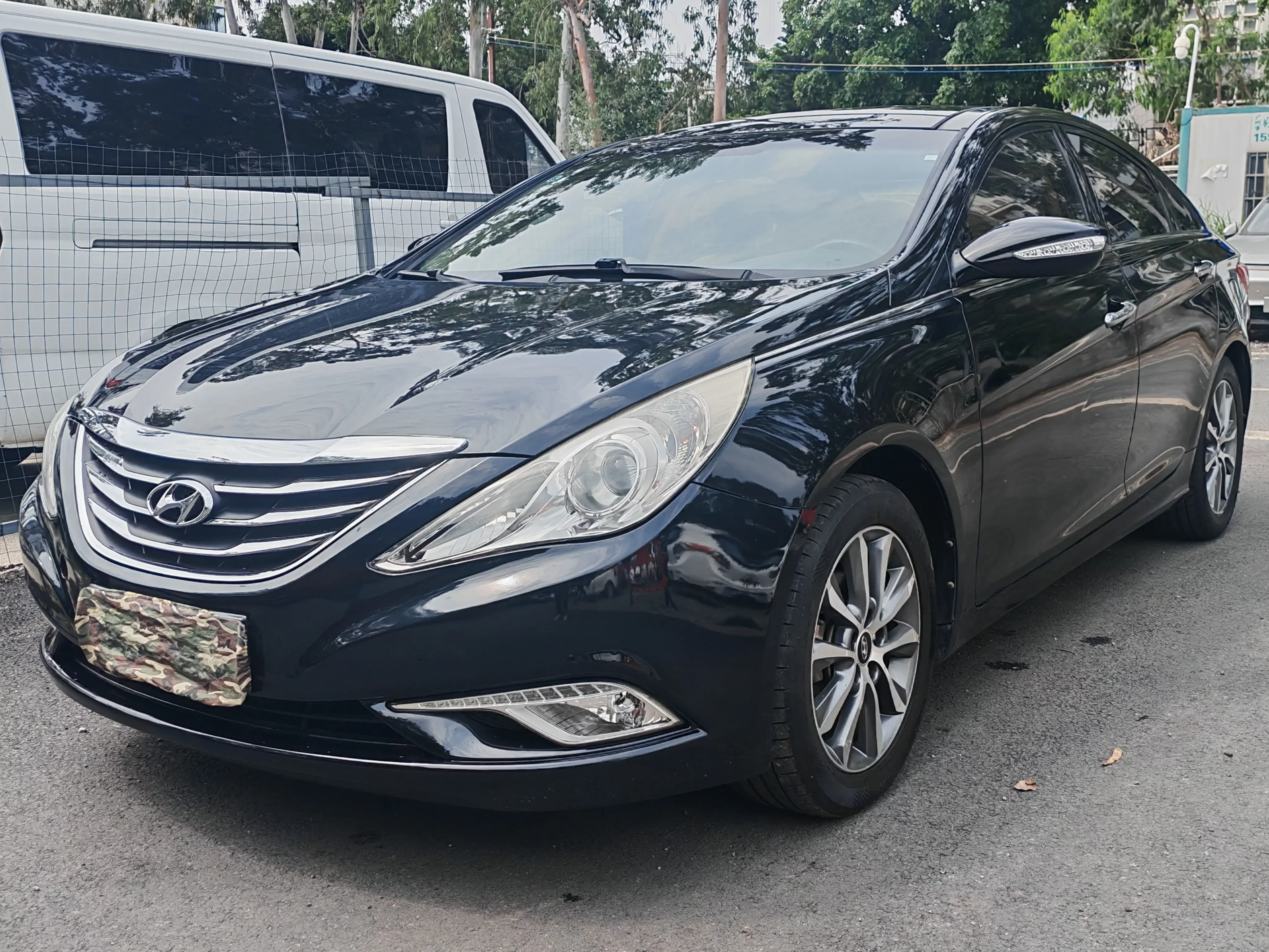 Hyundai sonata eight