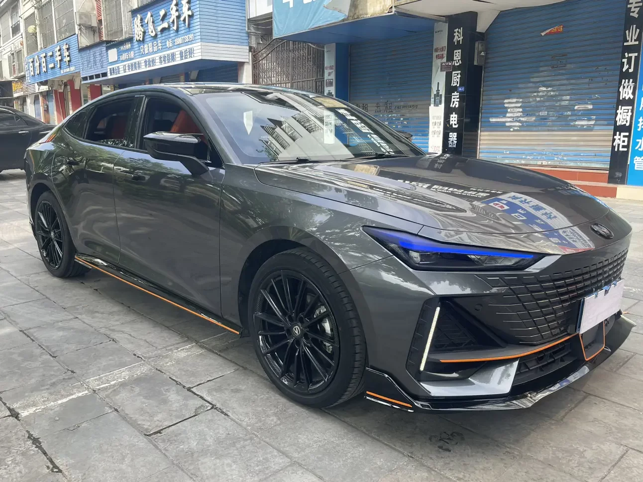 Changan UNI-V