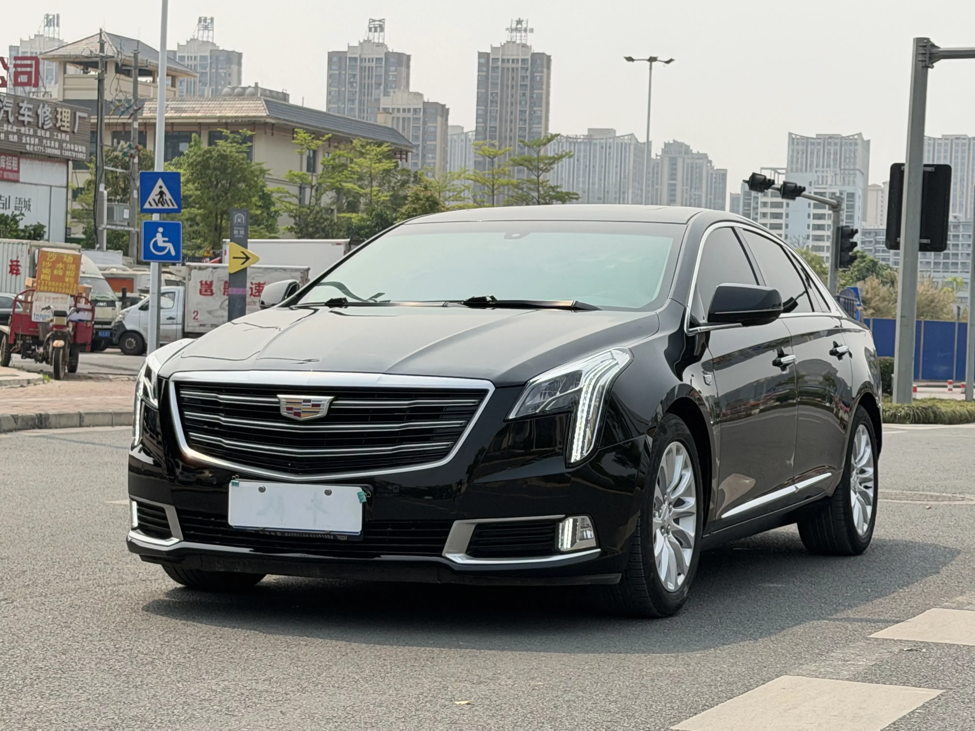 Cadillac XTS