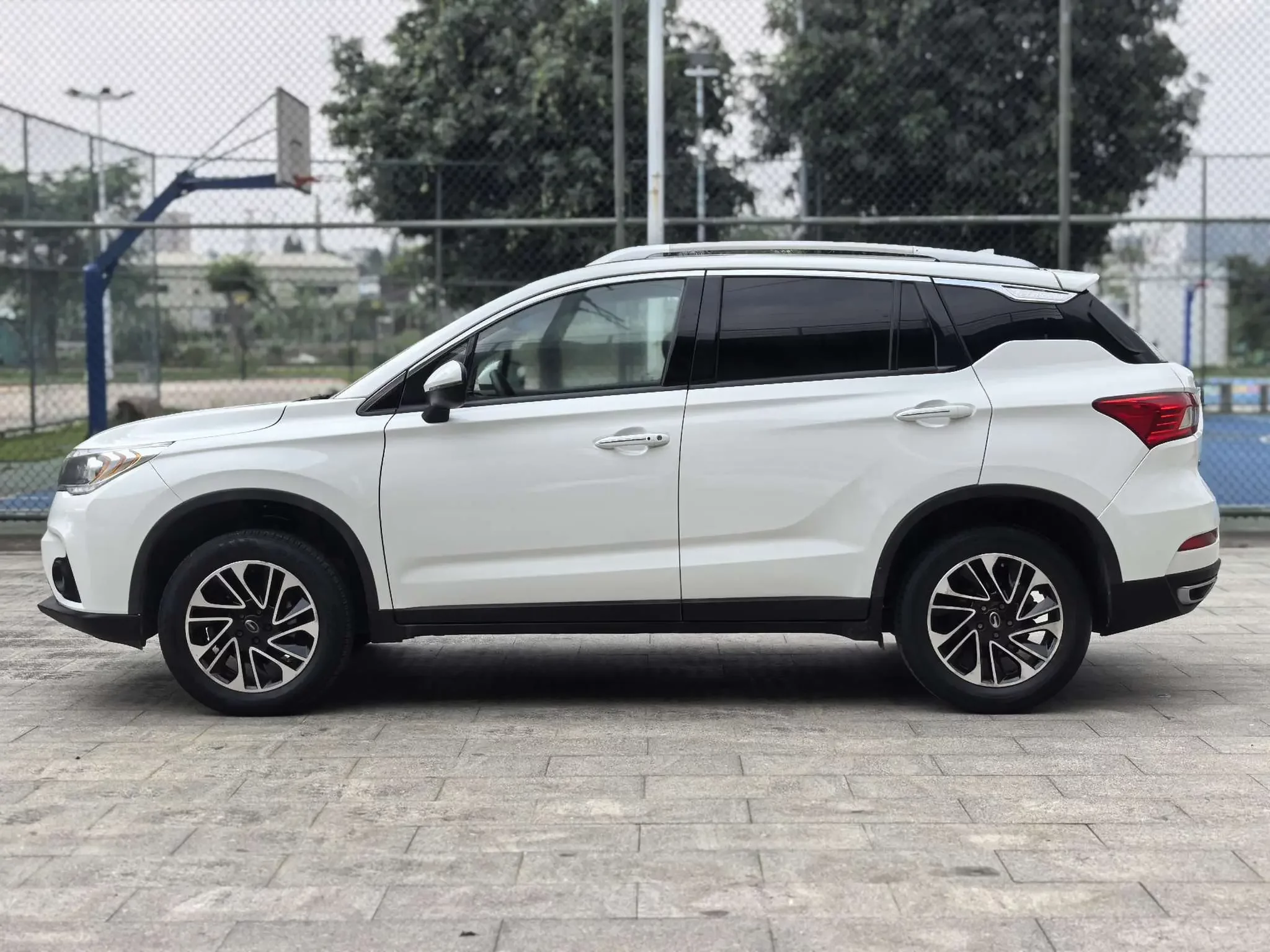 GAC Trumpchi GS4