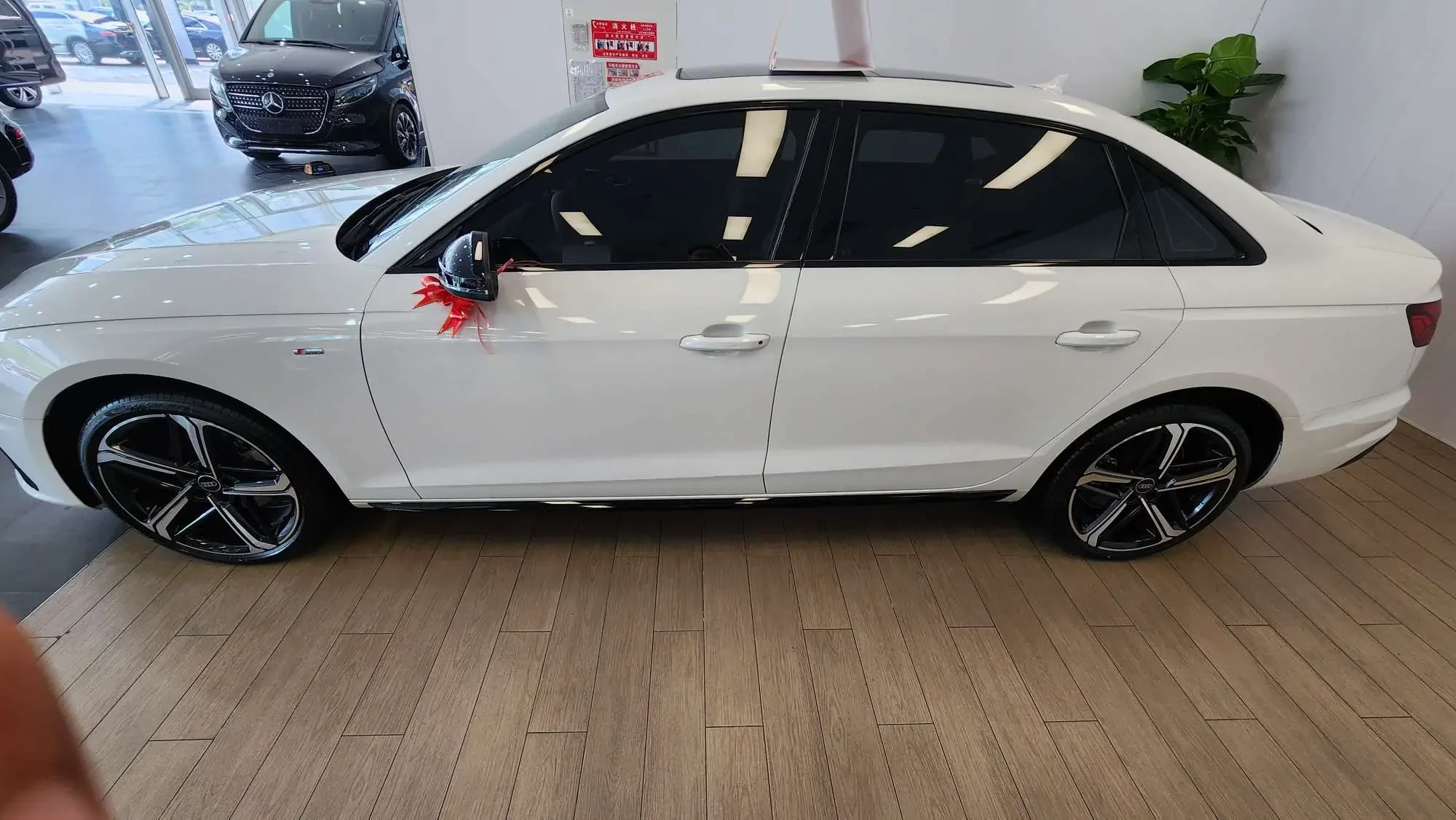 Audi A4L