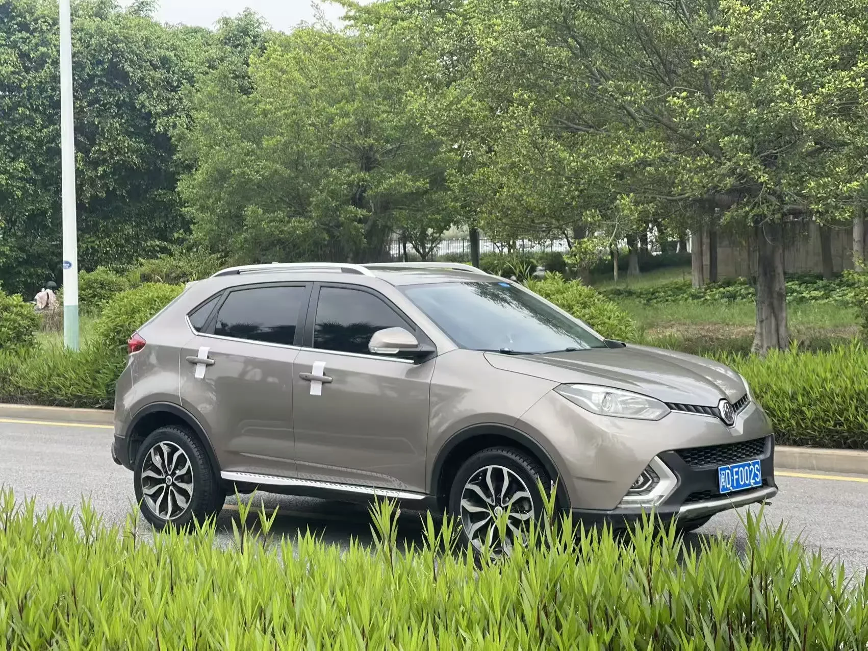 MG Ruiteng