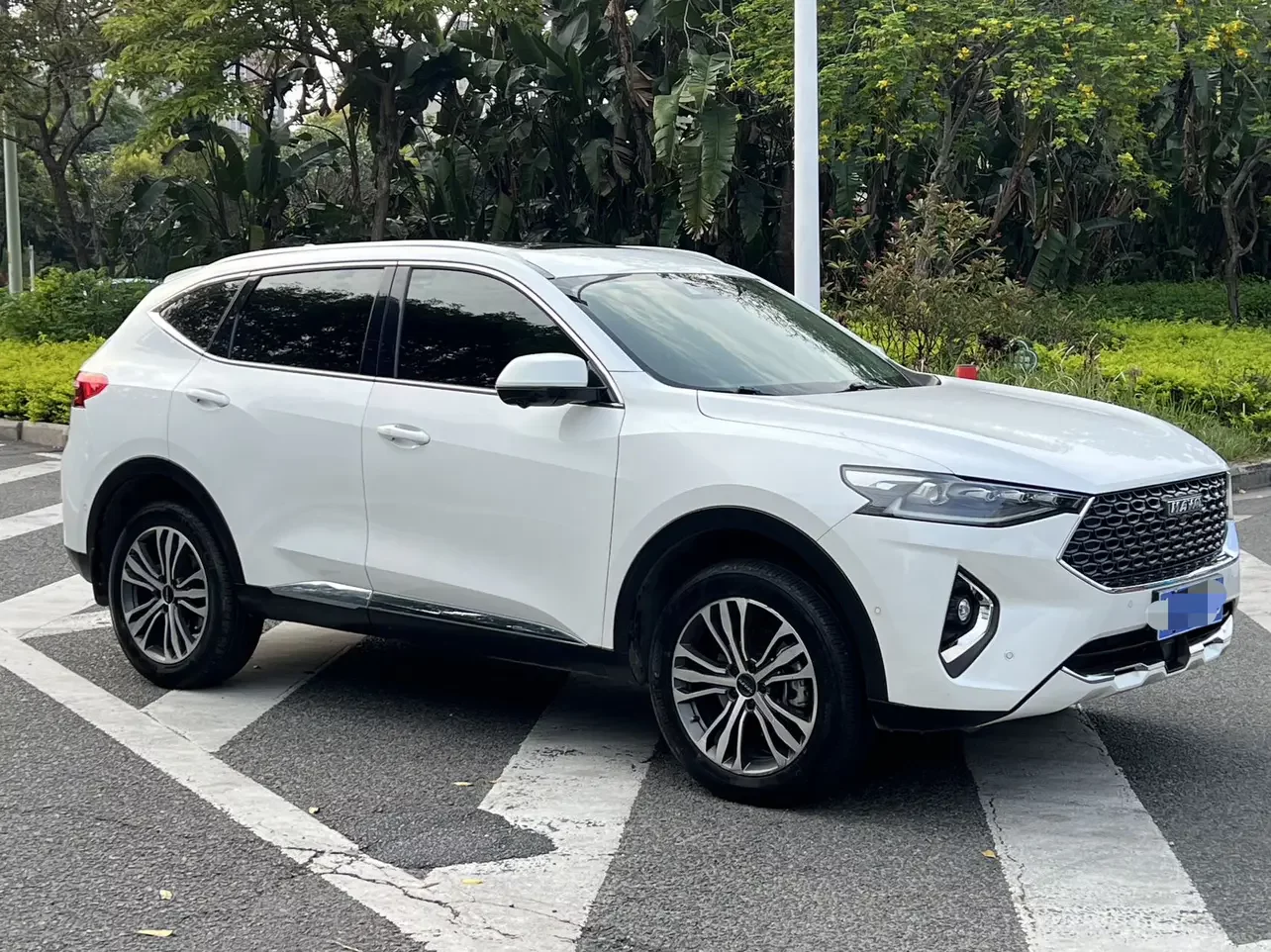 Haval F7