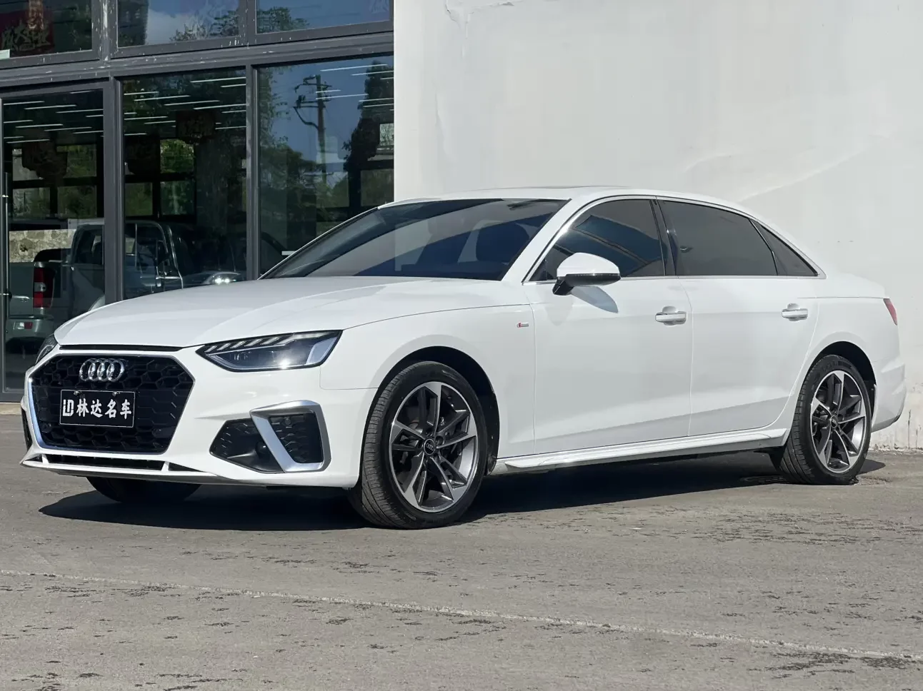 Audi A4L