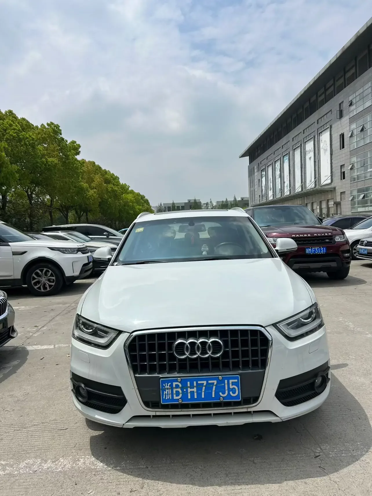 Audi Q3