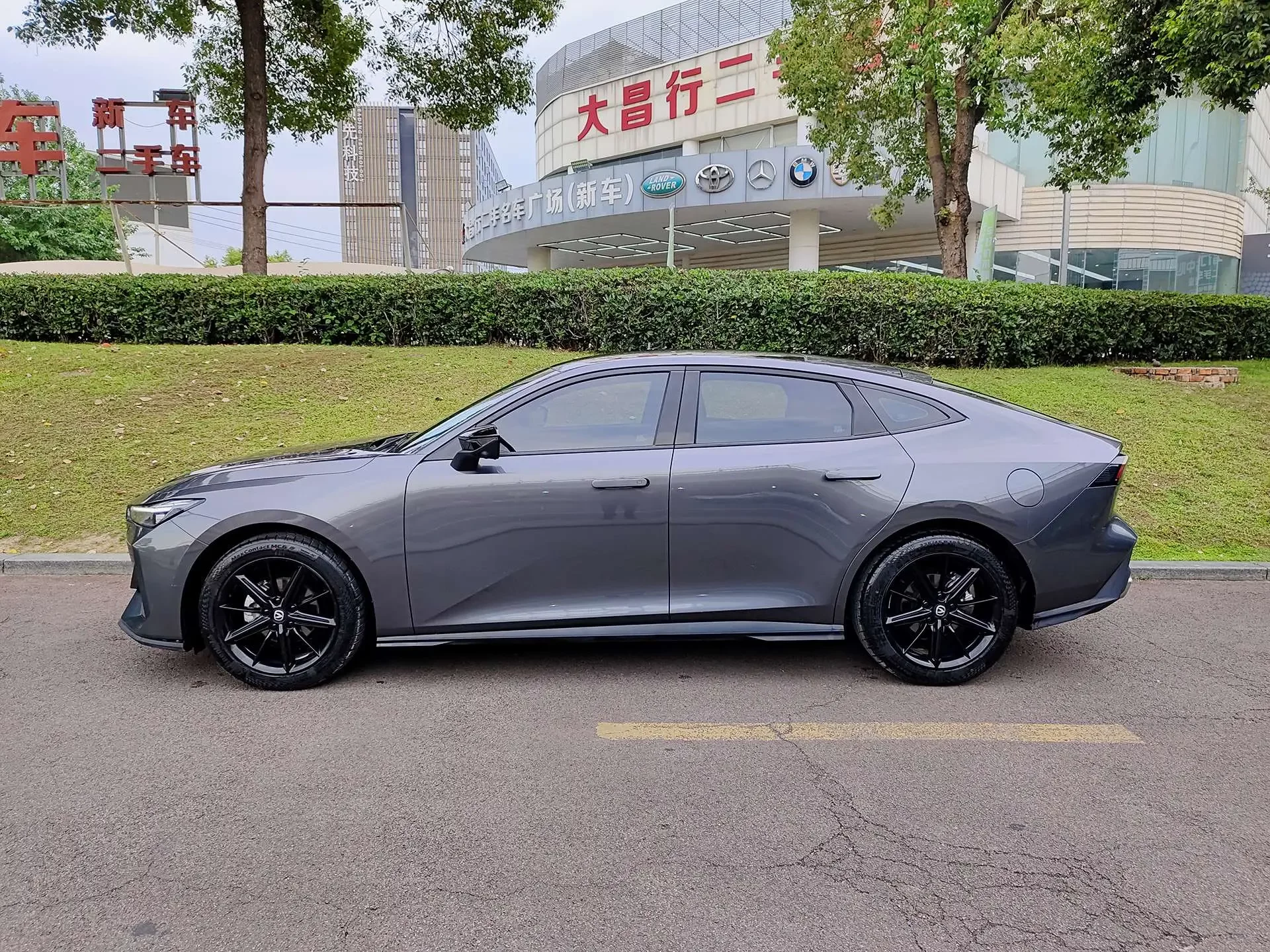 Changan UNI-V