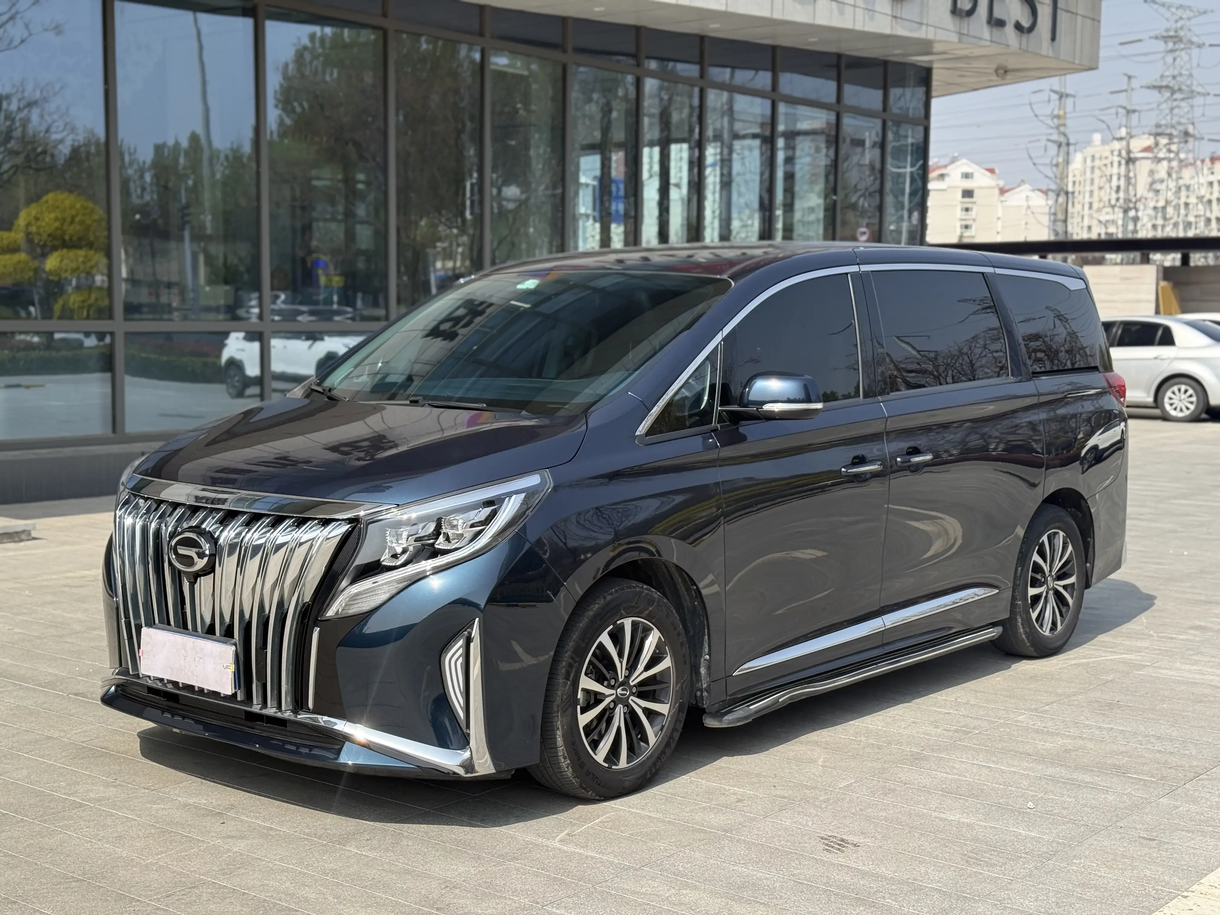 GAC Trumpchi M8