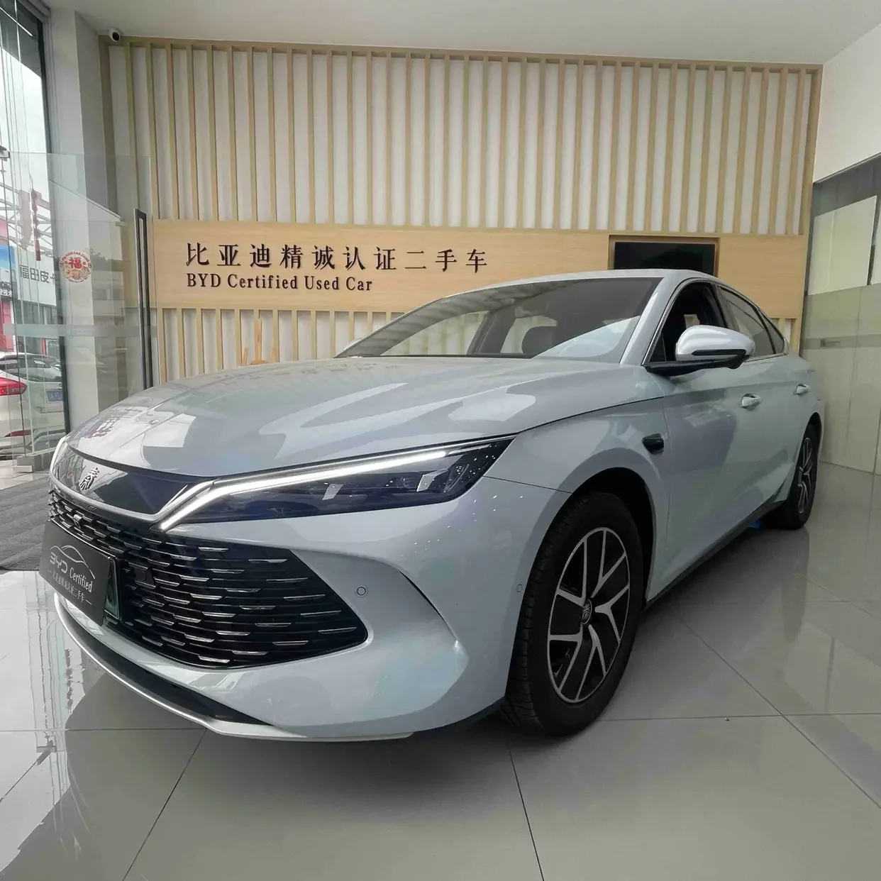 BYD Qin L DM