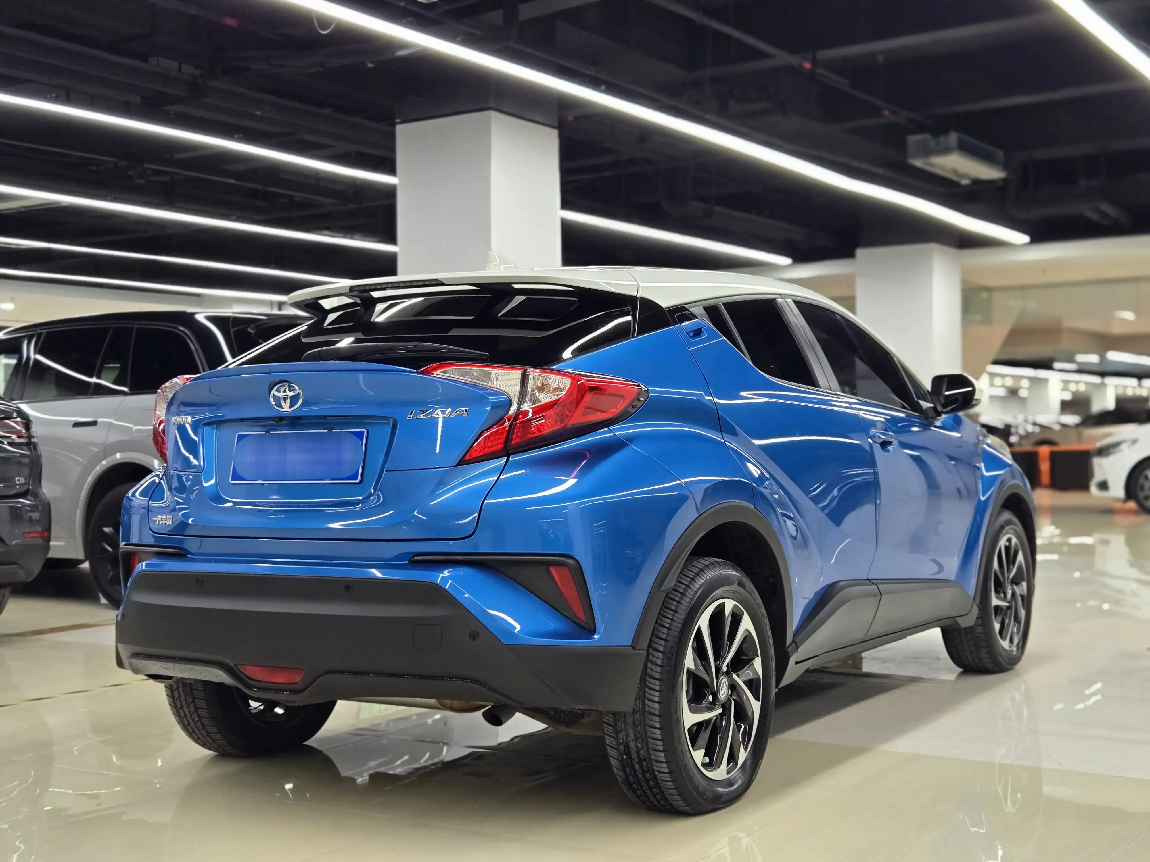Toyota C-HR Hybrid