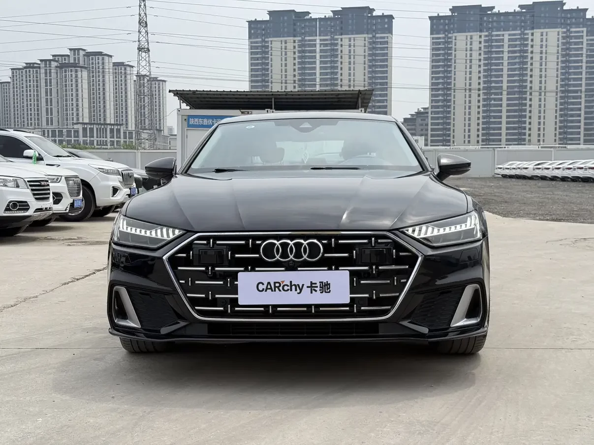 Audi A7L
