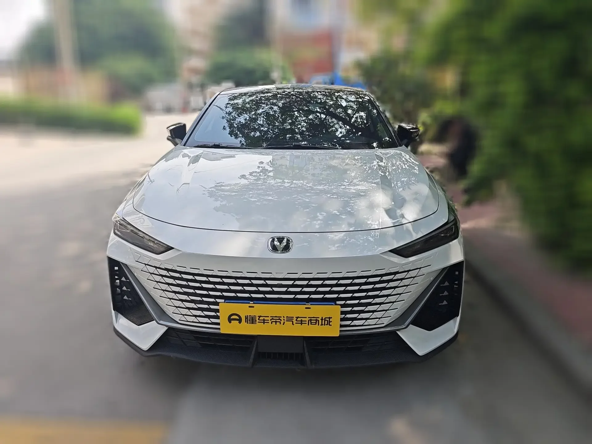 Changan UNI-V