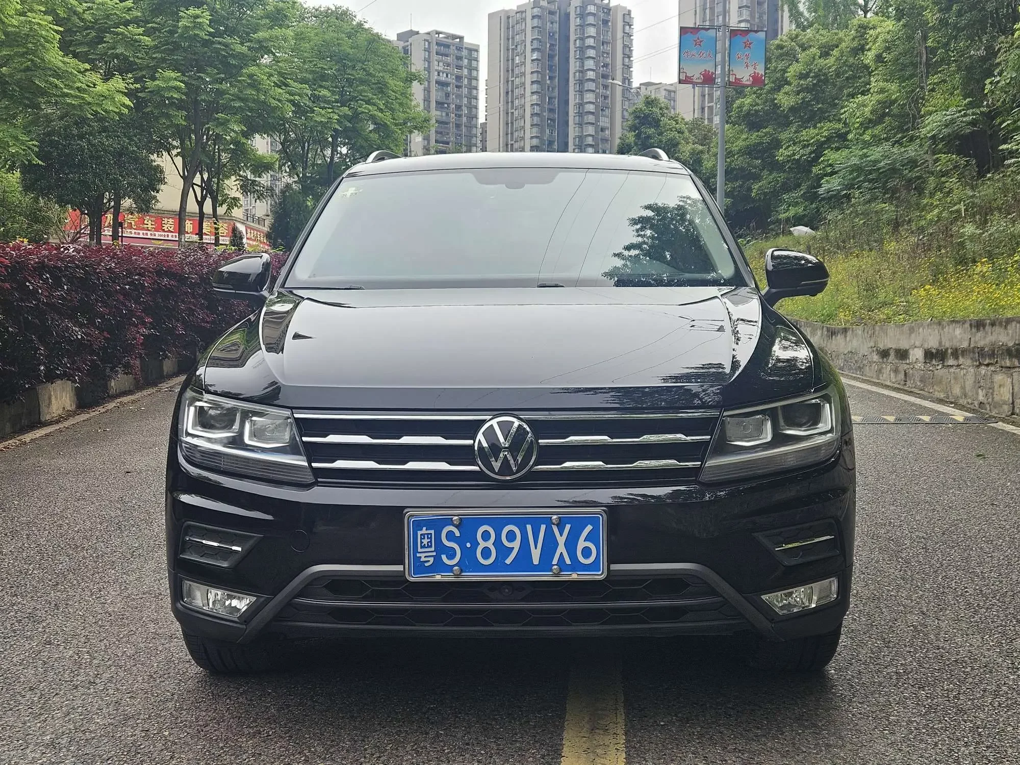 Volkswagen Tiguan L