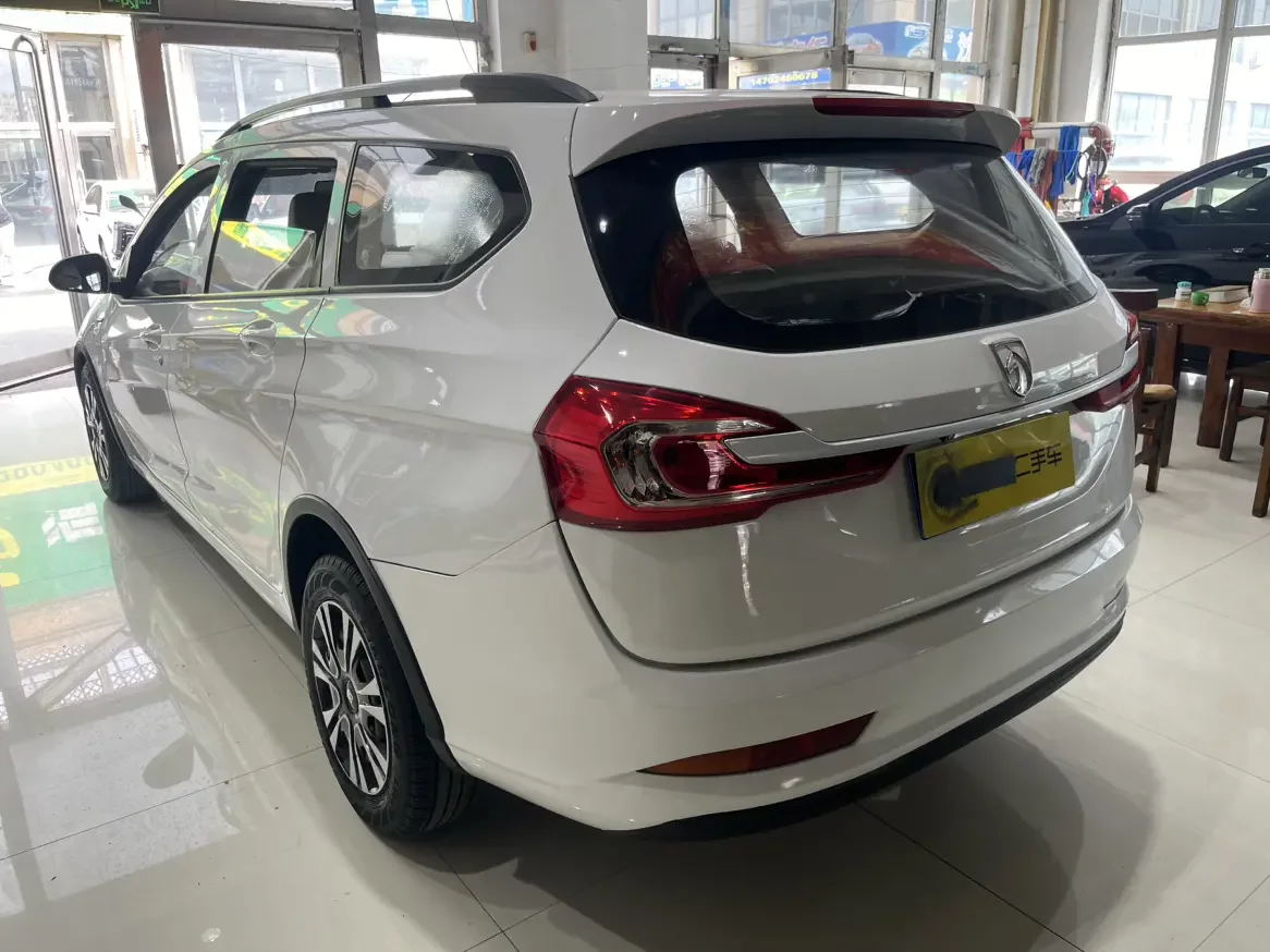 Baojun 310W