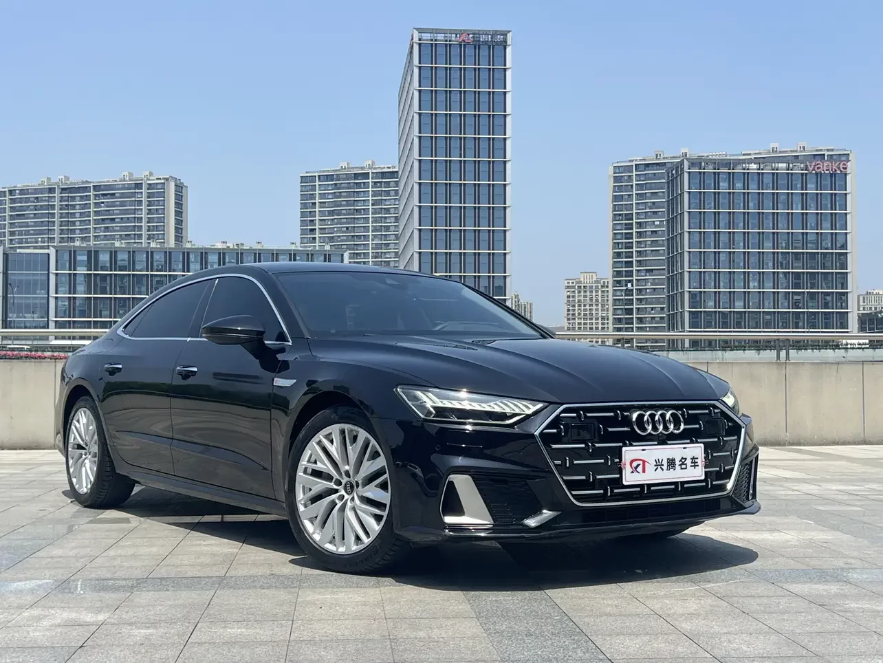 Audi A7L
