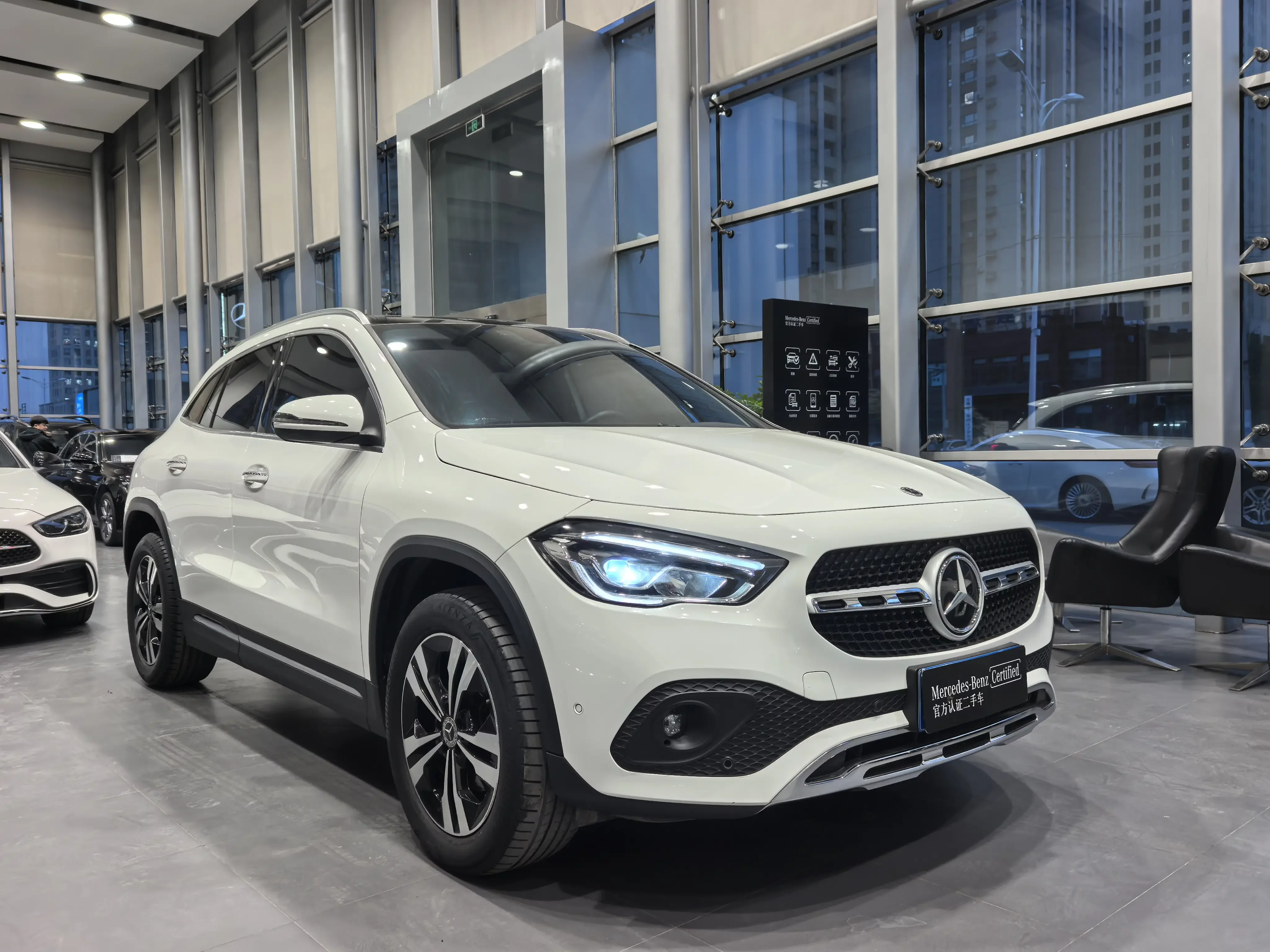 Mercedes-Benz GLA