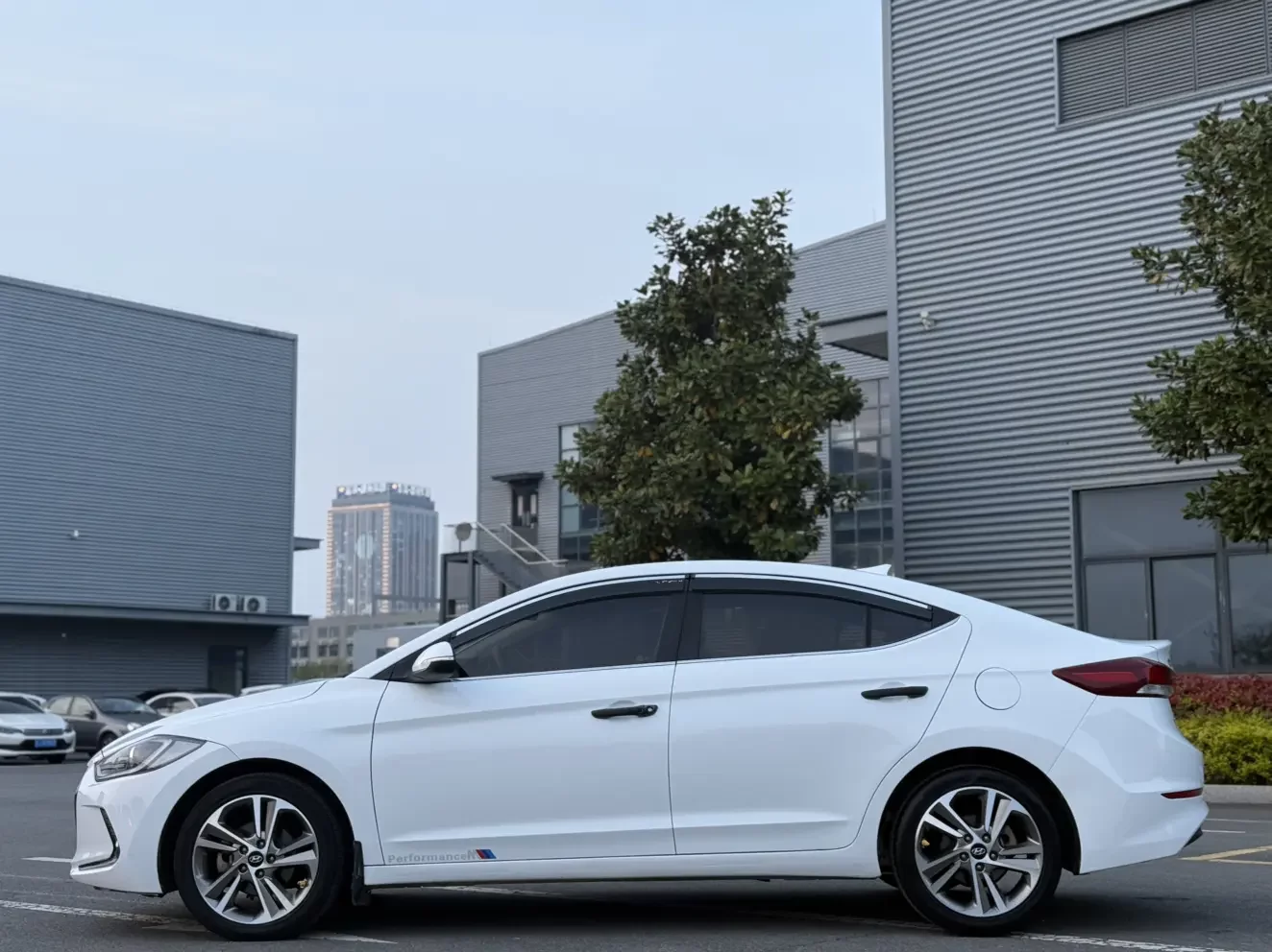 Hyundai lead