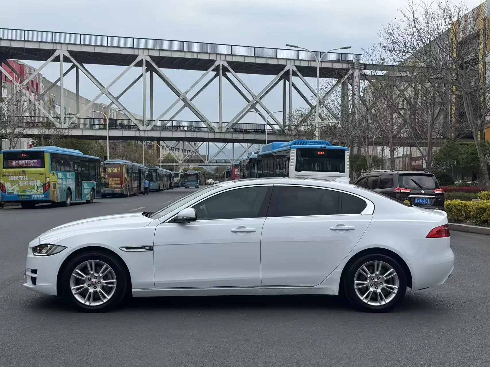 Jaguar XEL