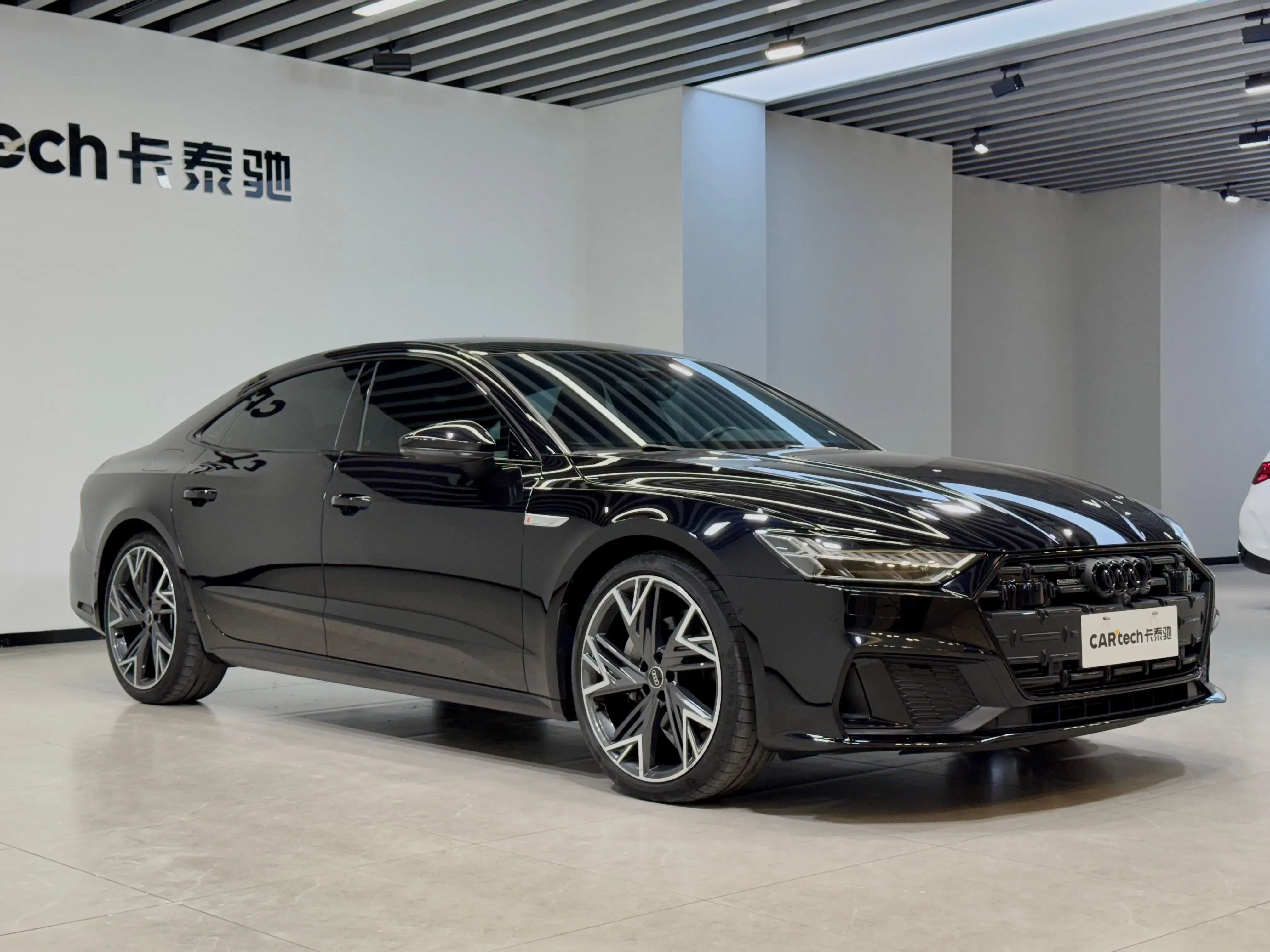 Audi A7L