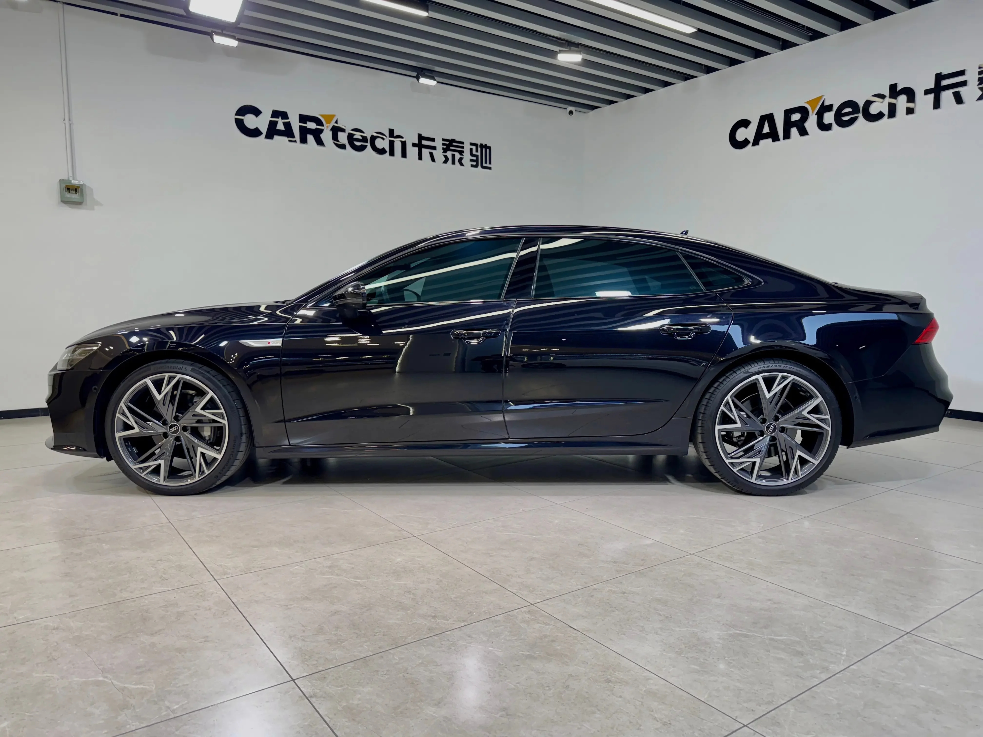 Audi A7L