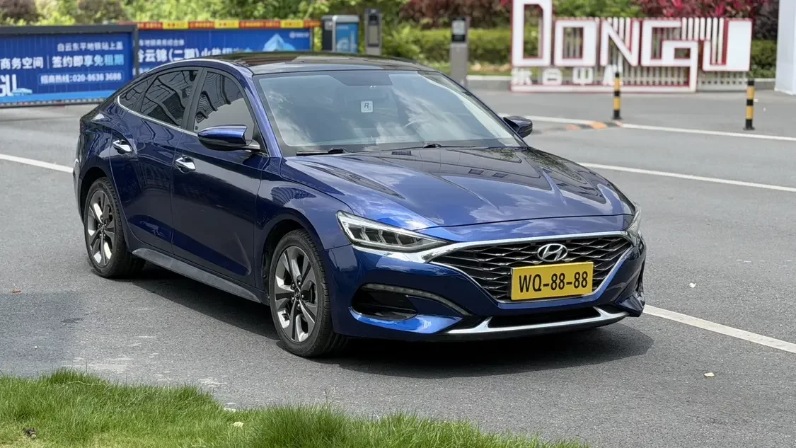 Hyundai Lafesta