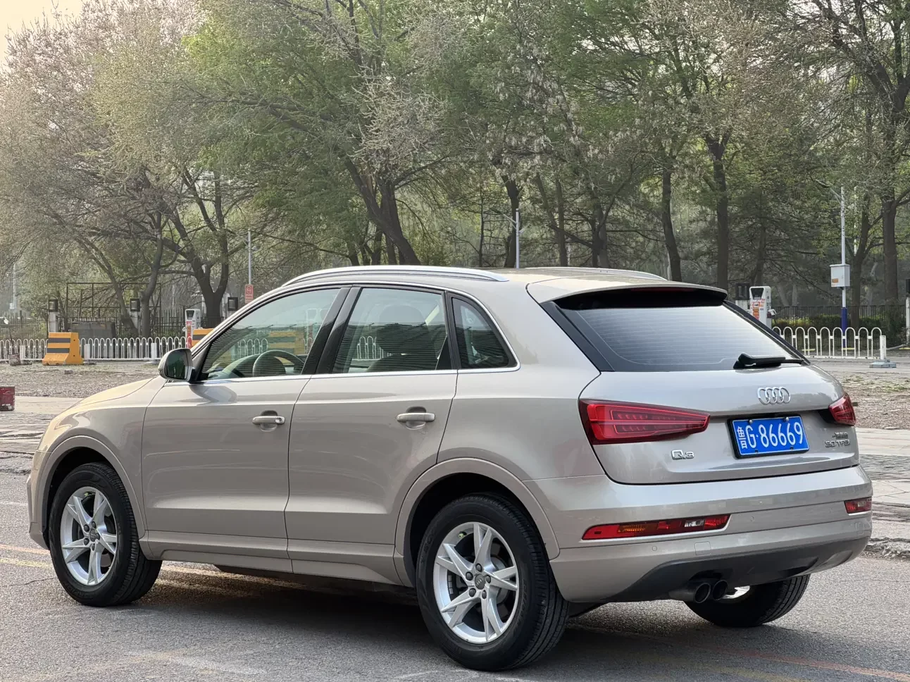 Audi Q3