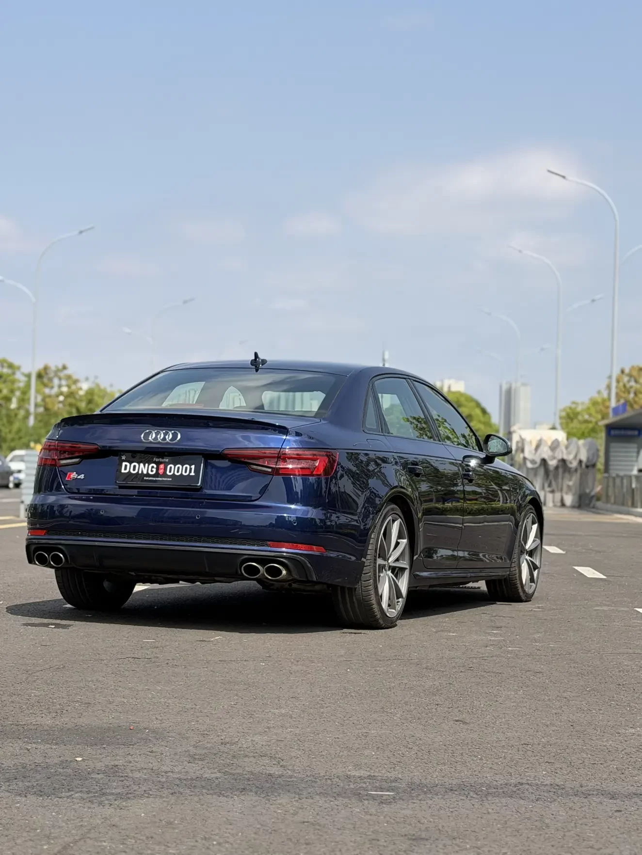 Audi S4