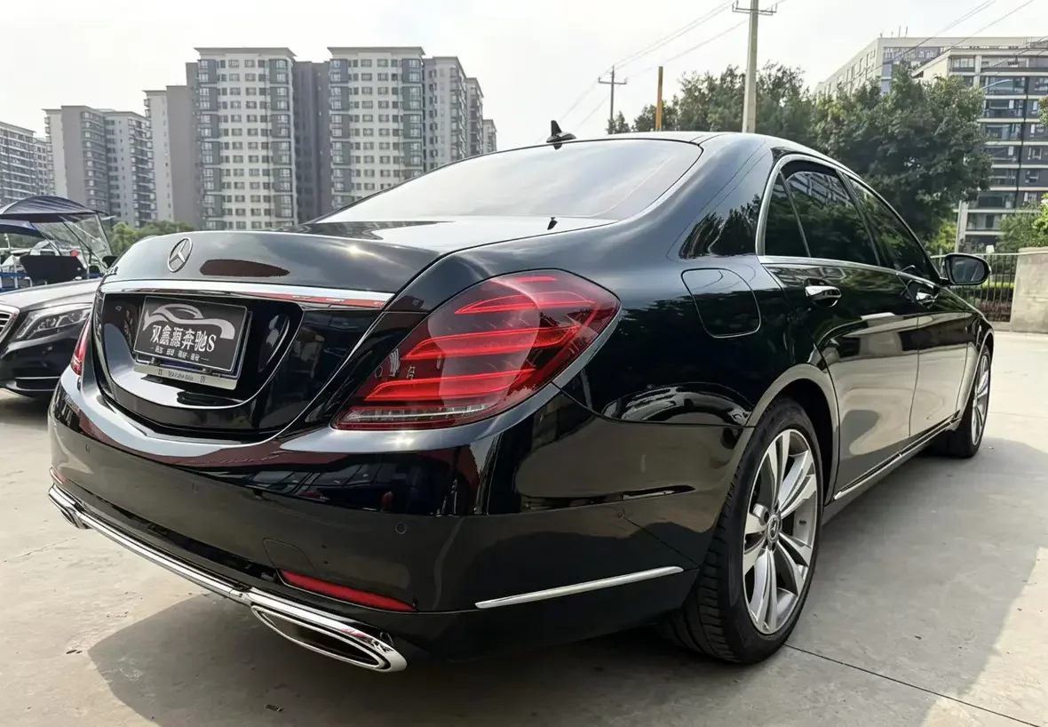 Mercedes-Benz S Class