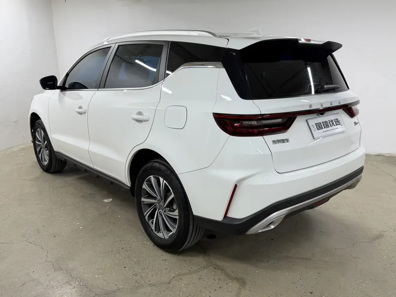 Geely Vision X6