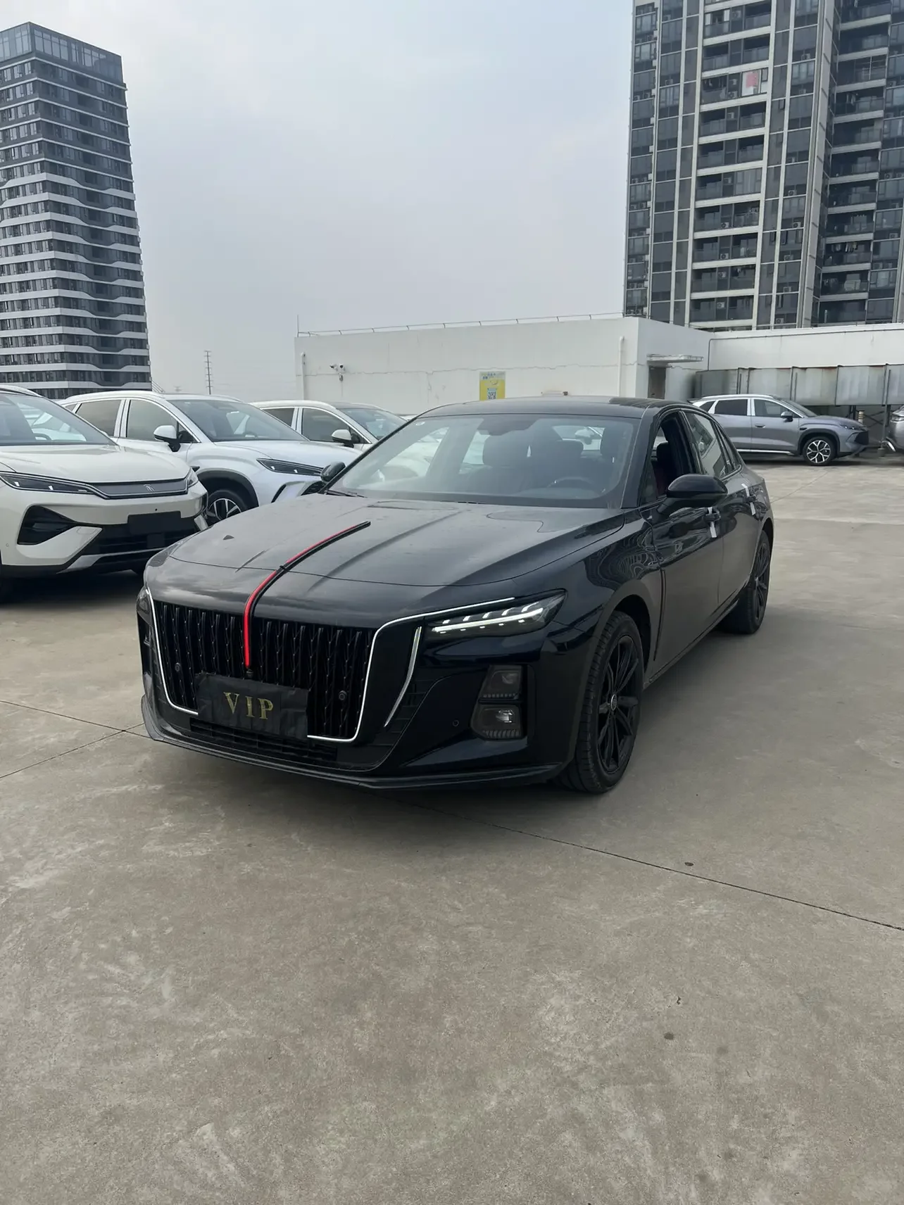 Hongqi H5