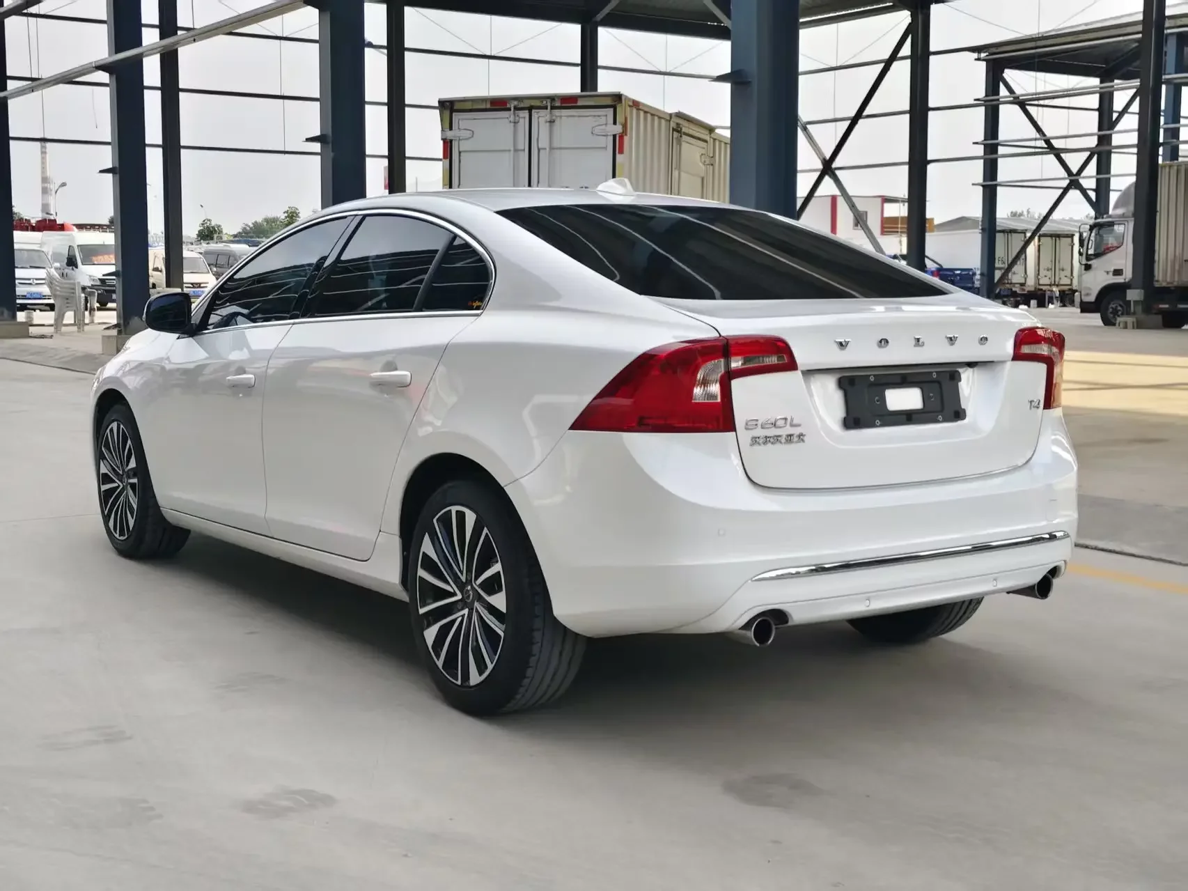 Volvo S60