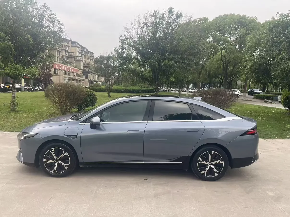 Xpeng P5