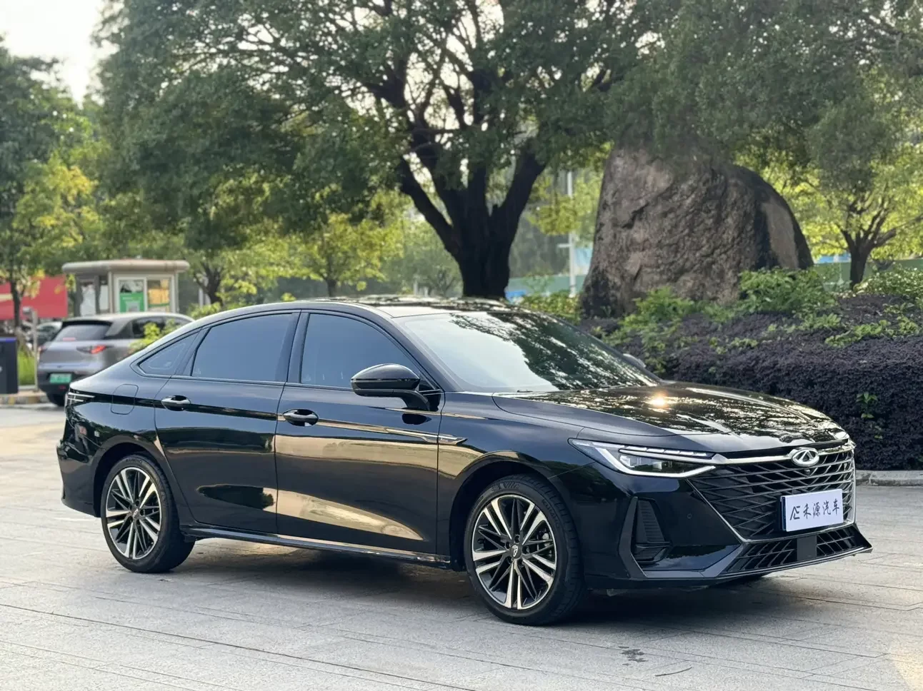 Chery Arrizo 8