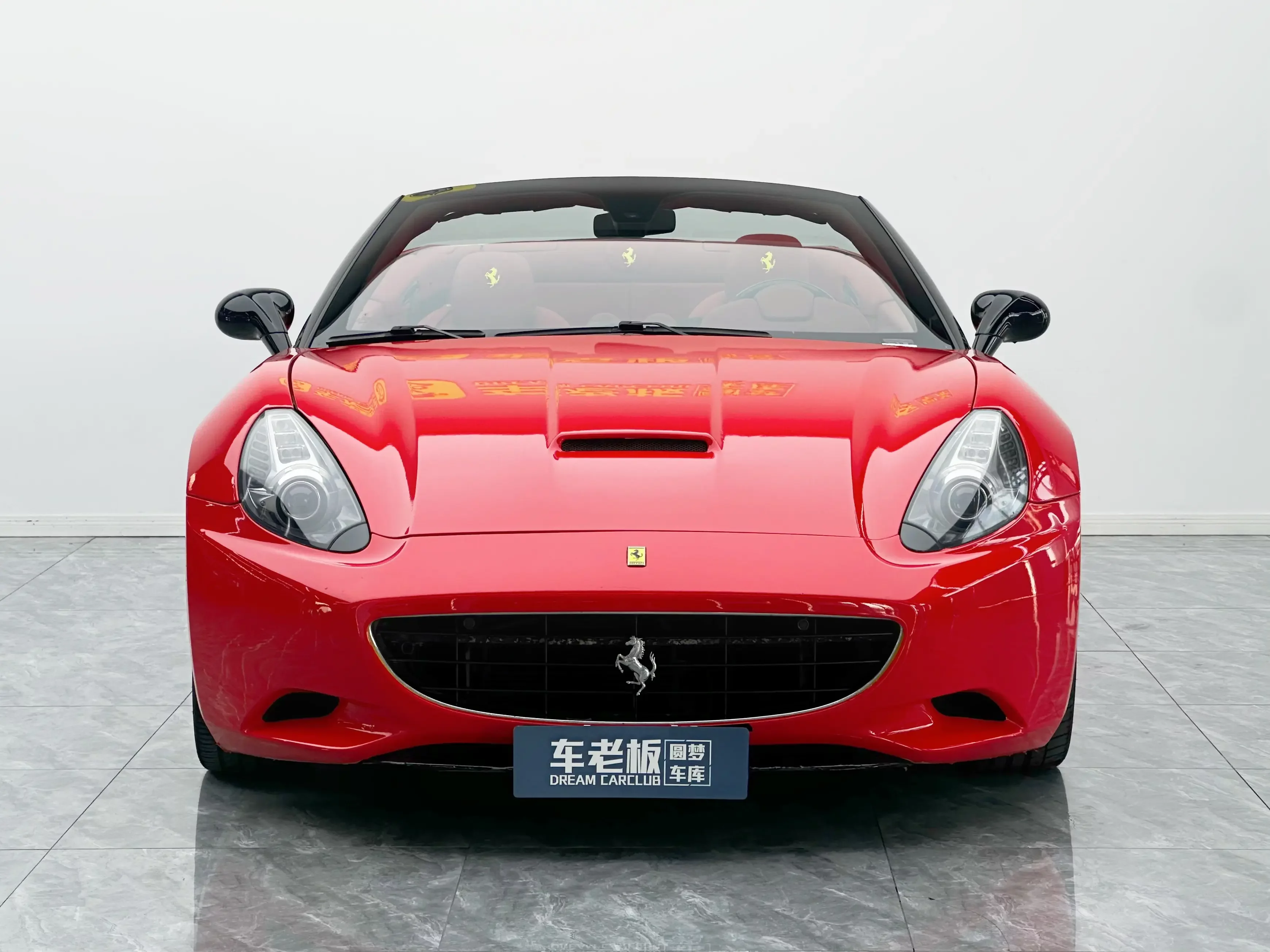 Ferrari California T