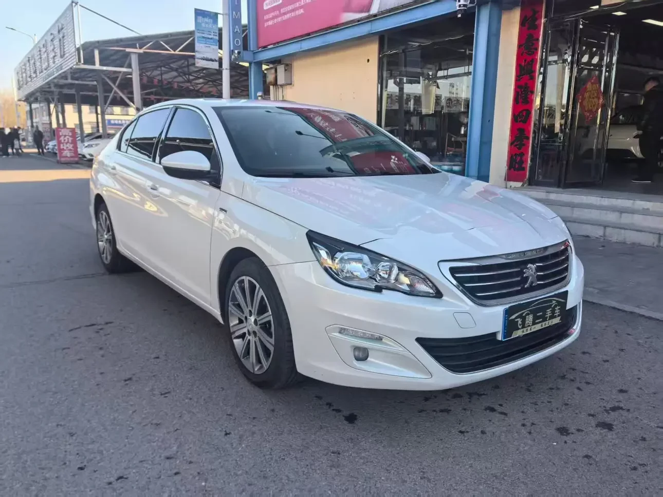 Peugeot 408