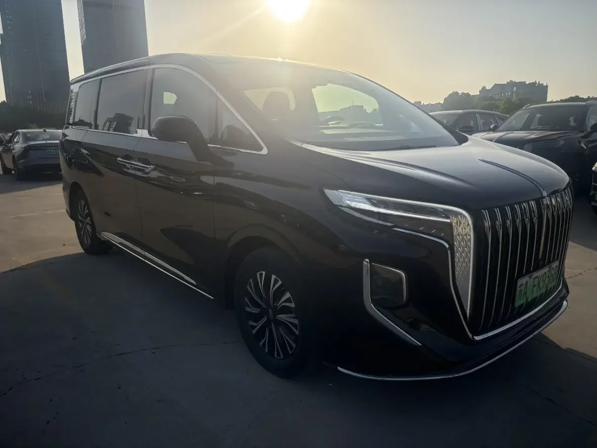 Hongqi HQ9 PHEV