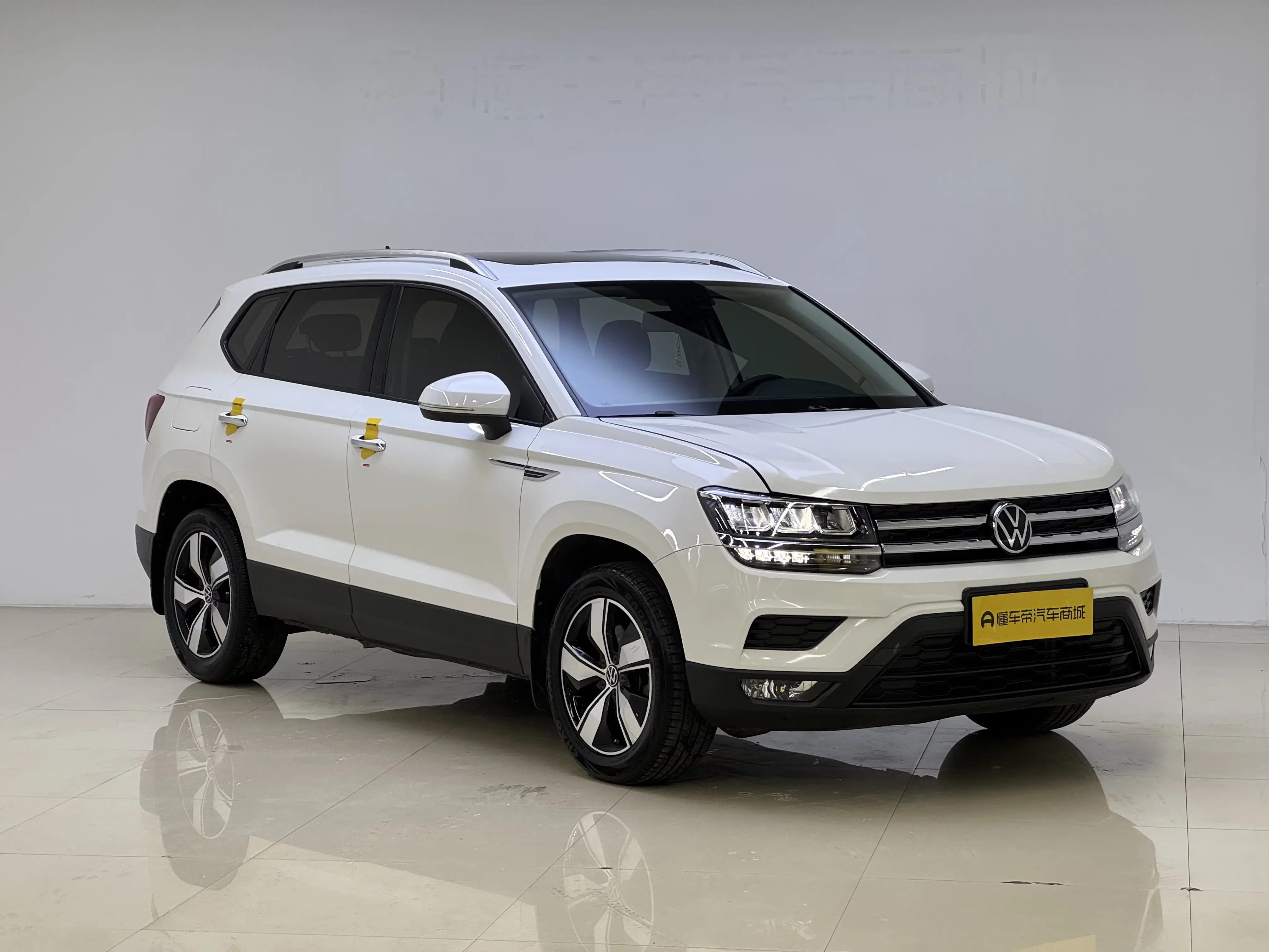 Volkswagen Tharu
