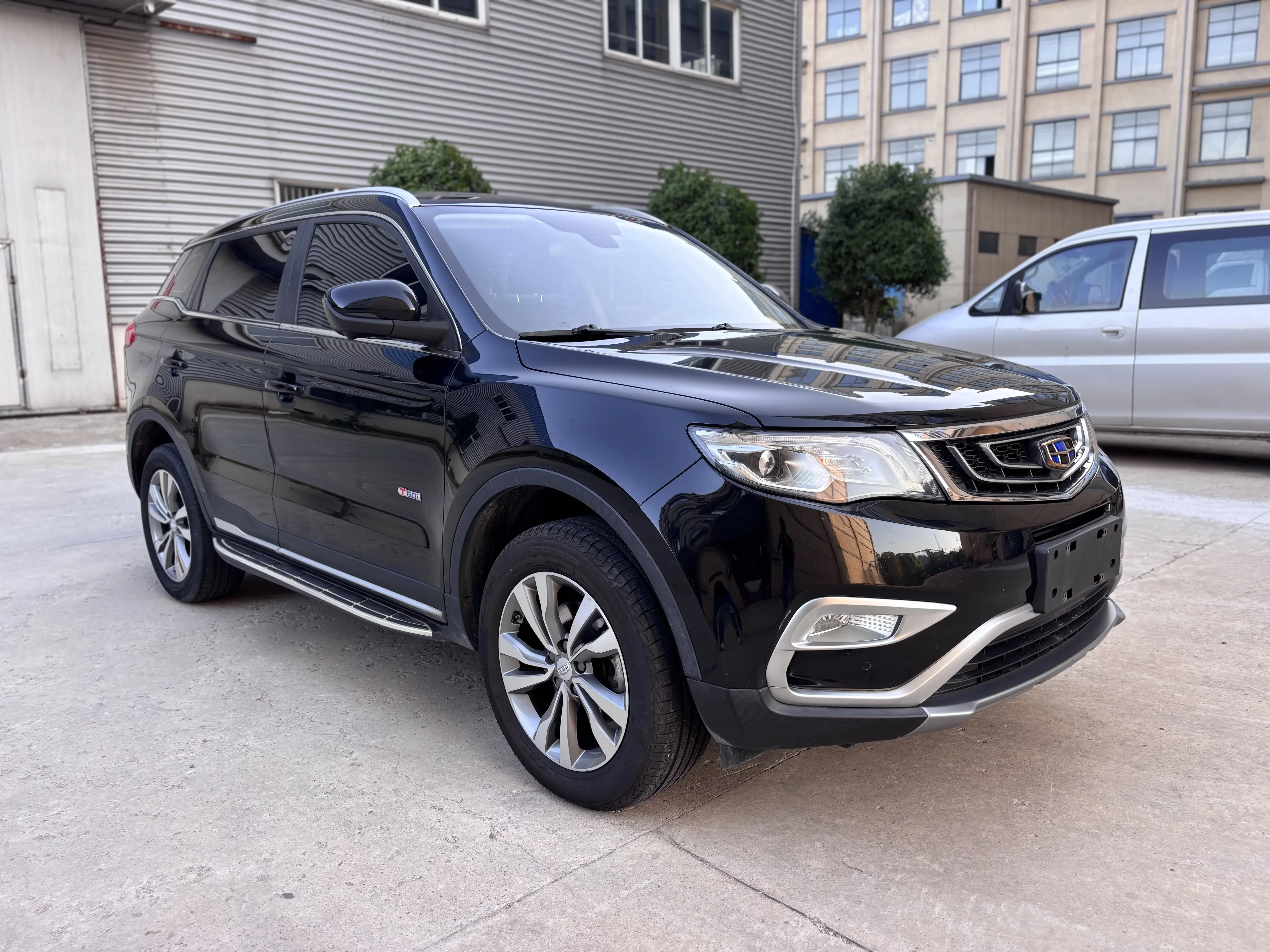 Geely Atlas