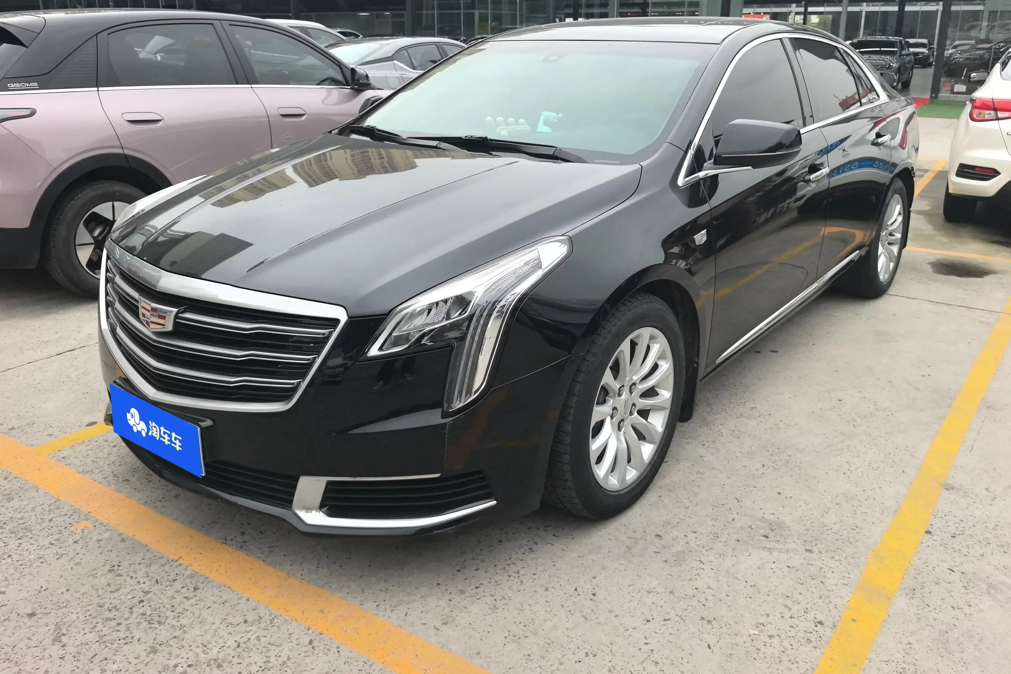 Cadillac XTS