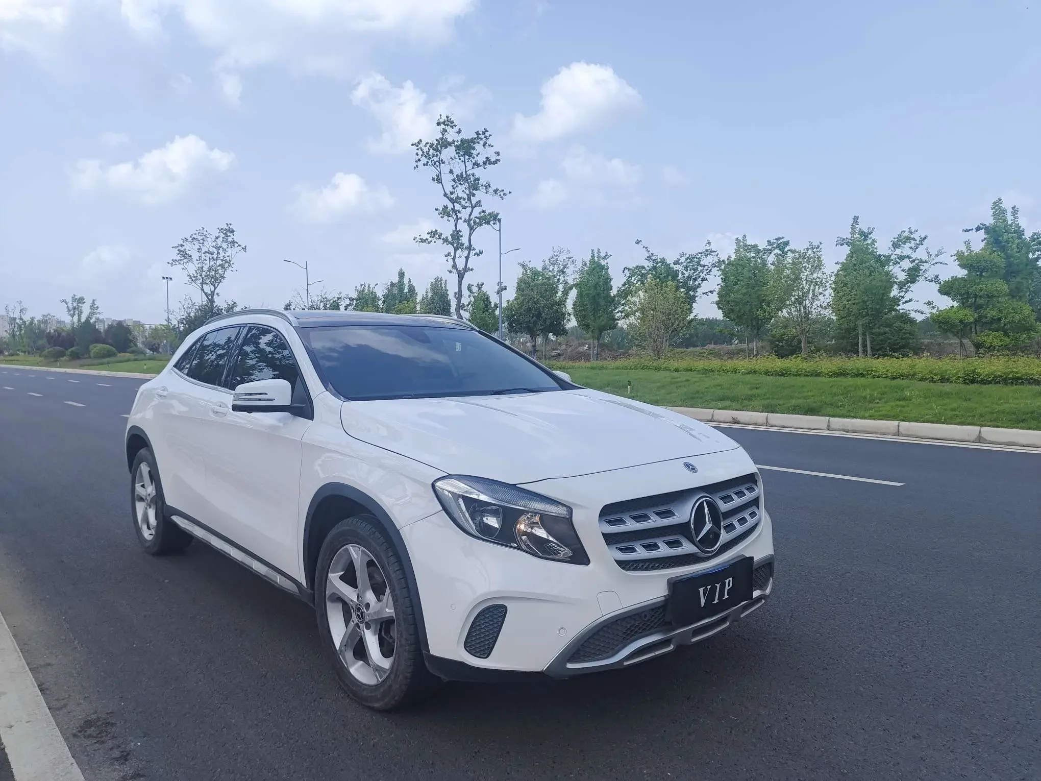 Mercedes-Benz GLA
