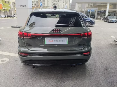 Audi Q6L e-tron