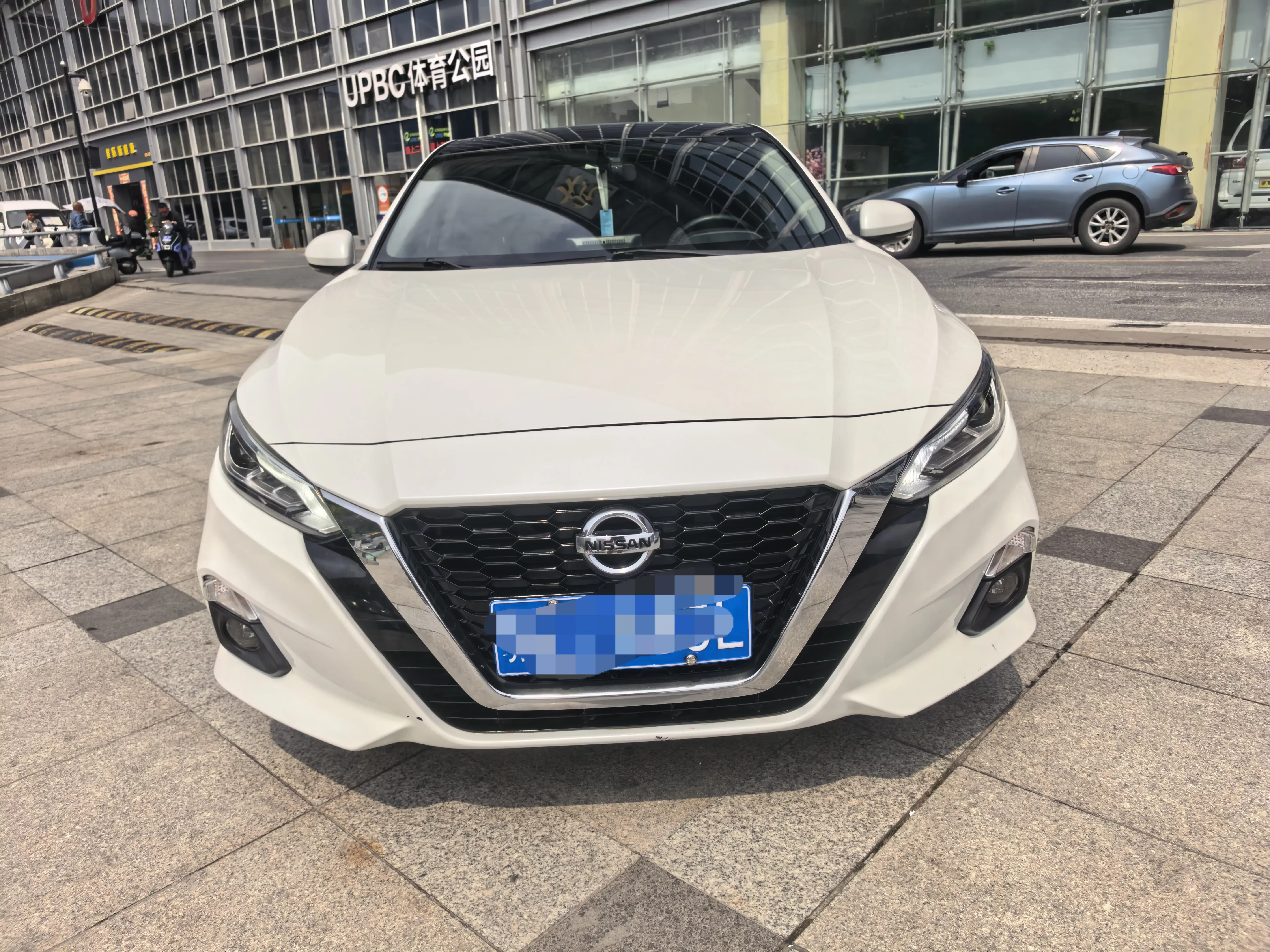 Nissan Altima