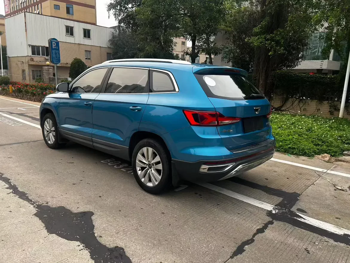 Jetta VS7