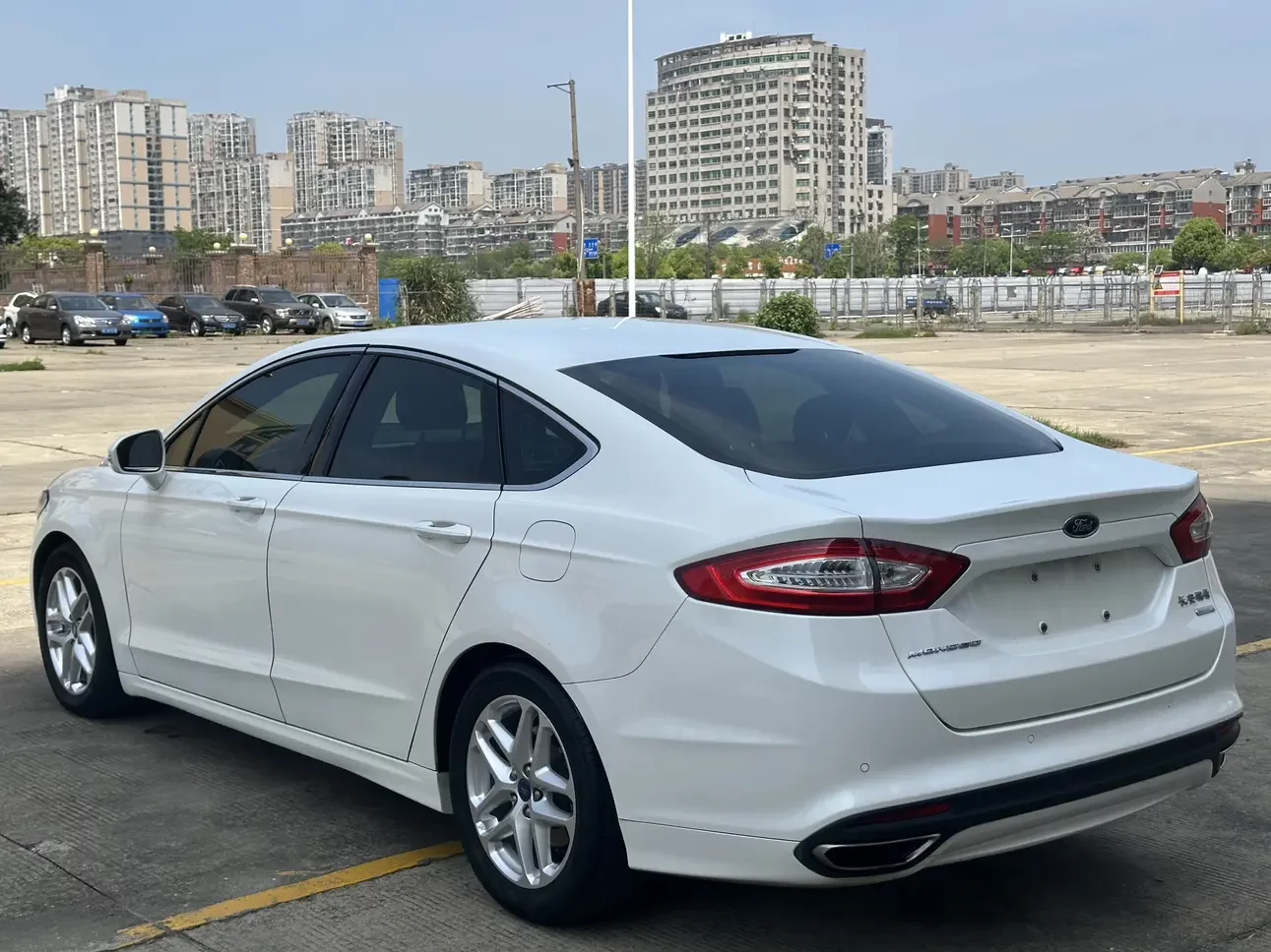 Ford Mondeo