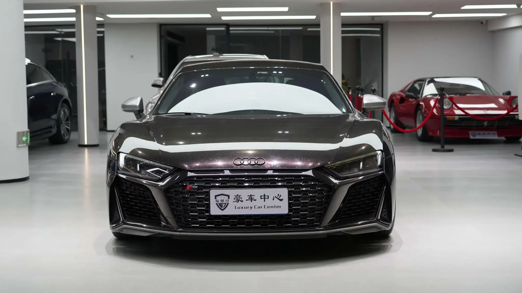 Audi R8